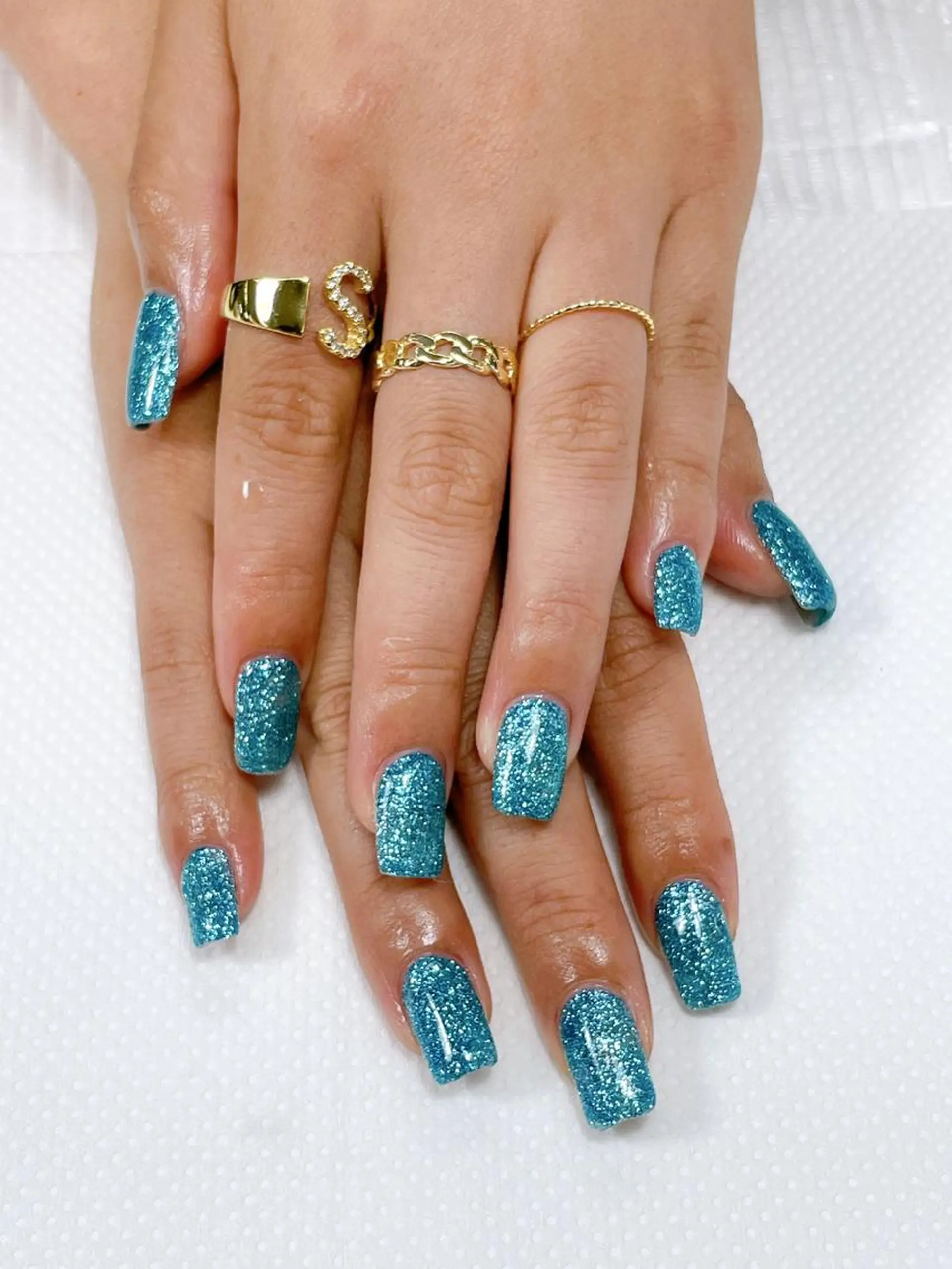 ネイル ブルー キラキラネイル 前田 優佳のネイルデザイン