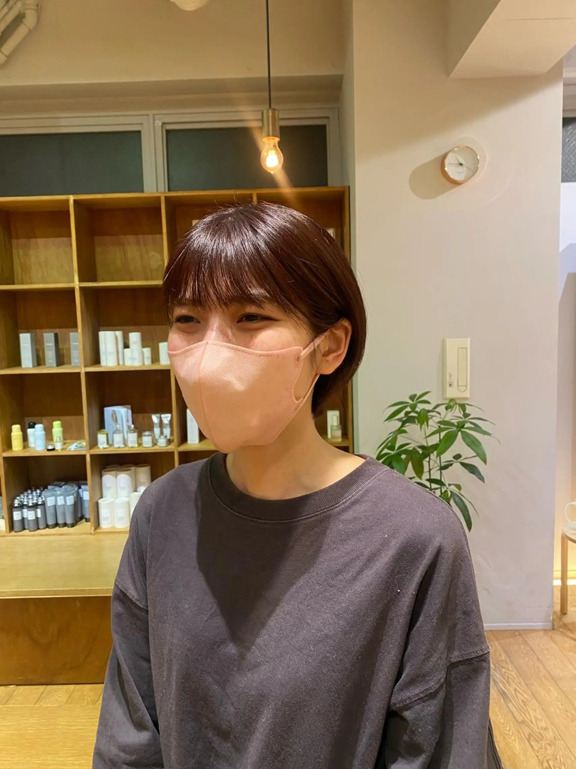 ショート 大人可愛い♡コテ巻き パーマ🌼杉田 萌恵のヘアスタイル