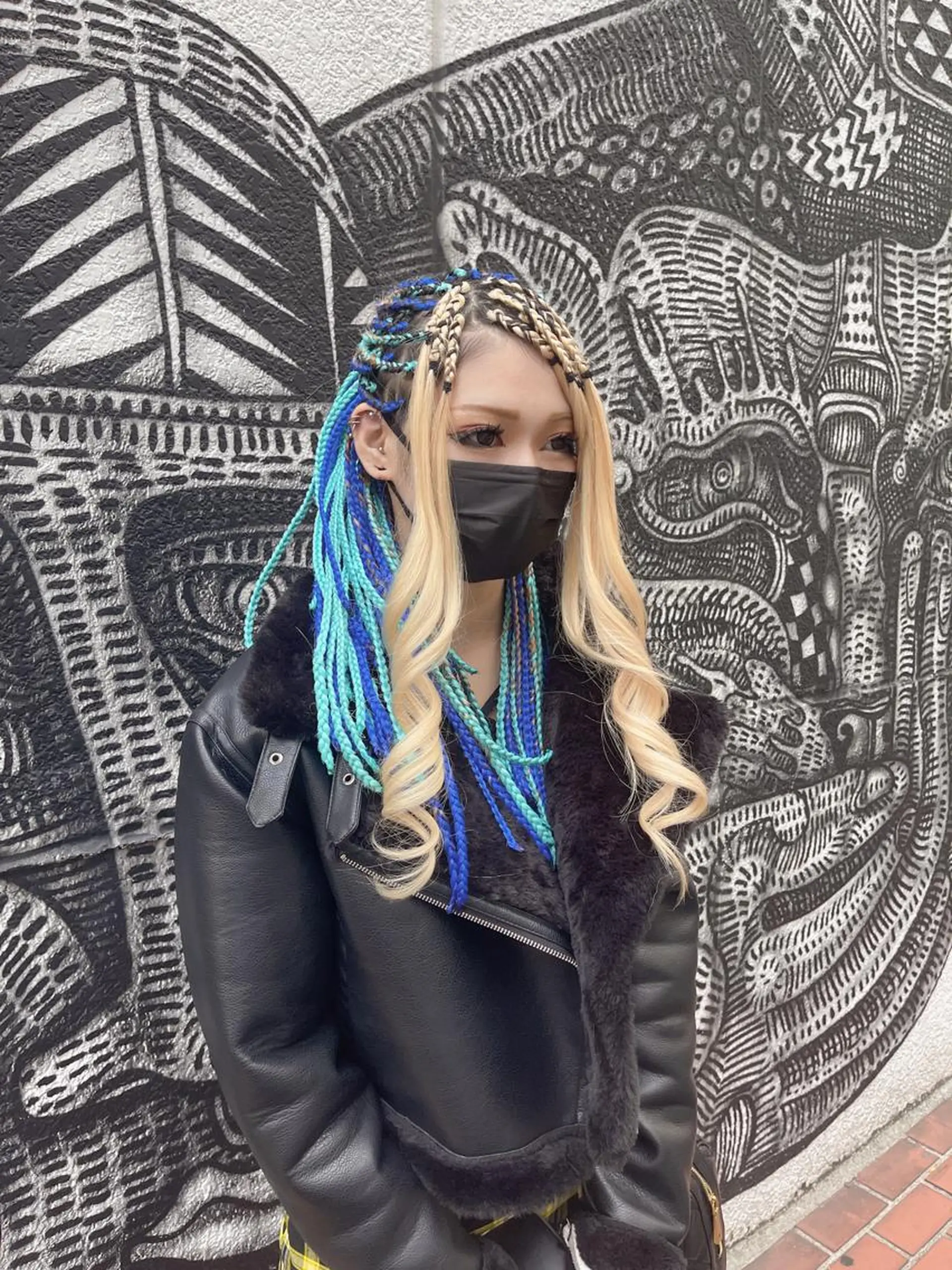 セミロング カラー ヘアアレンジ 成人式 🌈派手髪エクステ ブレイズ🌈ひろとのヘアスタイル