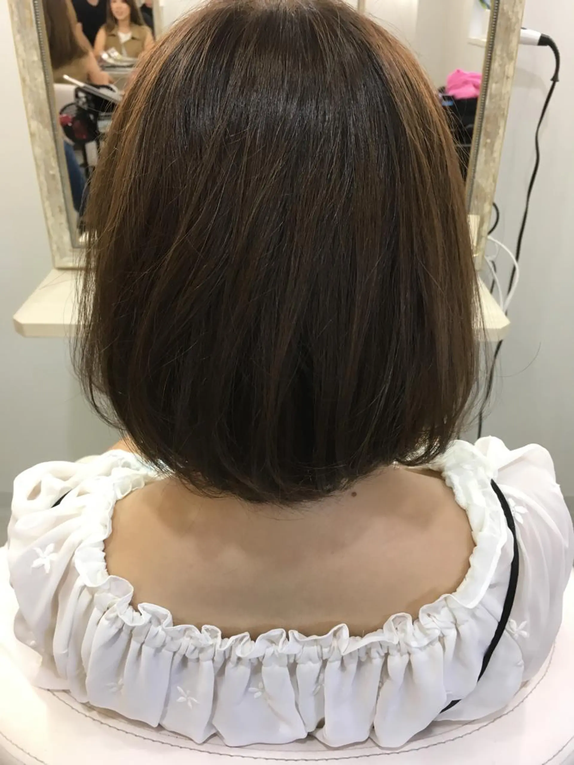 ショート ミディアム カラー 髪質改善 中川 翔のヘアスタイル