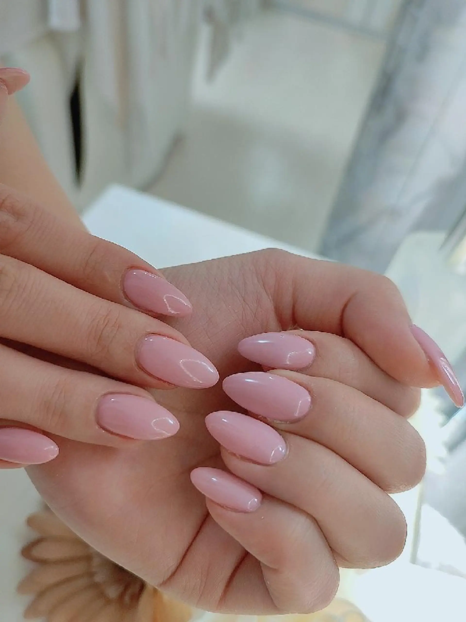 ネイル ハンドネイル RUNWAY 　　の眉毛・アイブロウイメージ