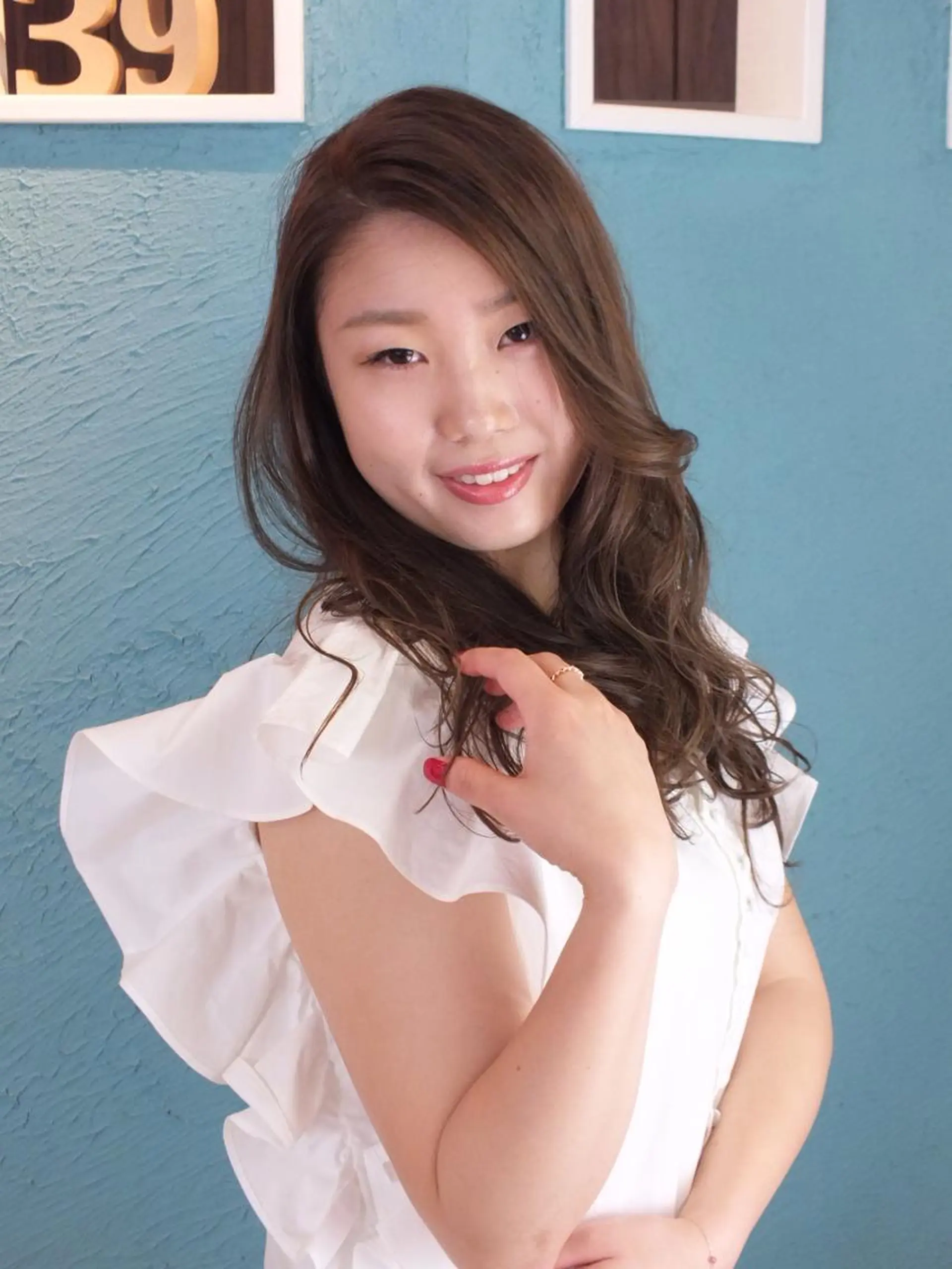 セミロング カラー パーマ ヘアアレンジ メンズ キッズ ネイル マツエク・マツパ THREE NINE 【スリーナイン】のヘアスタイル