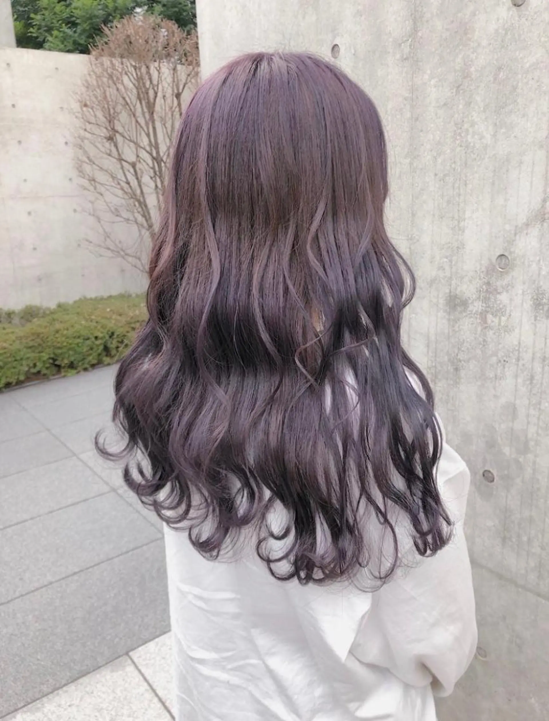 ミディアム カラー アッシュ アッシュグレー ベージュカラー ブリーチ ブルーカラー ヘアカラー トリートメント ヘアセット メンズ特化モテヘア 🌙Nanakaのヘアスタイル