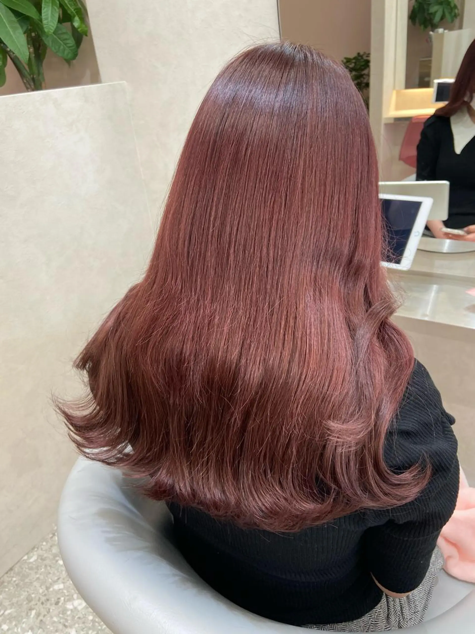 ロング カラー シールエクステ ブリーチ ブラウンカラー ケアカラー ダブルカラー 新宿/韓国ヘア 中明度カラー/かやのヘアスタイル