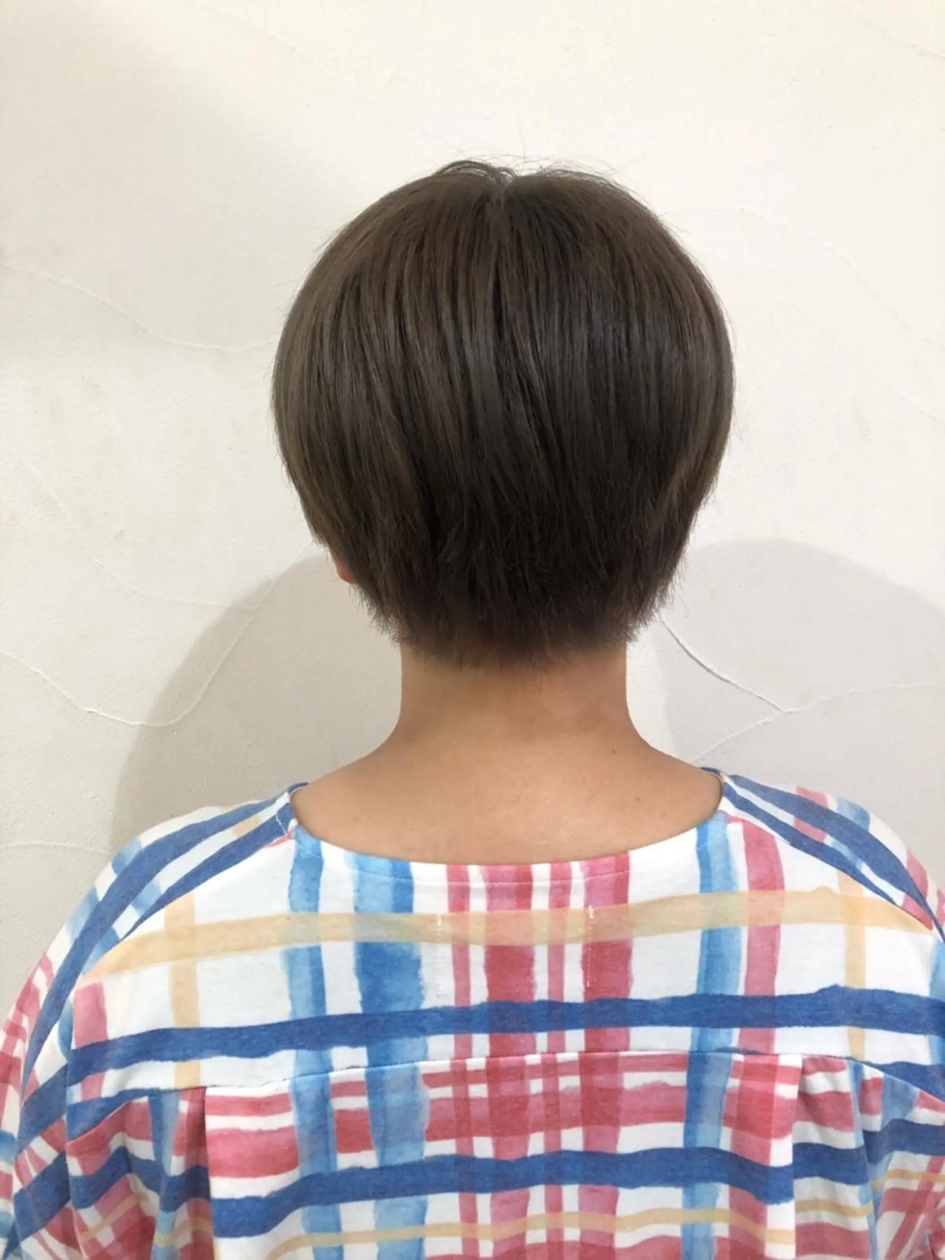 カラー 下池 紗加のヘアスタイル