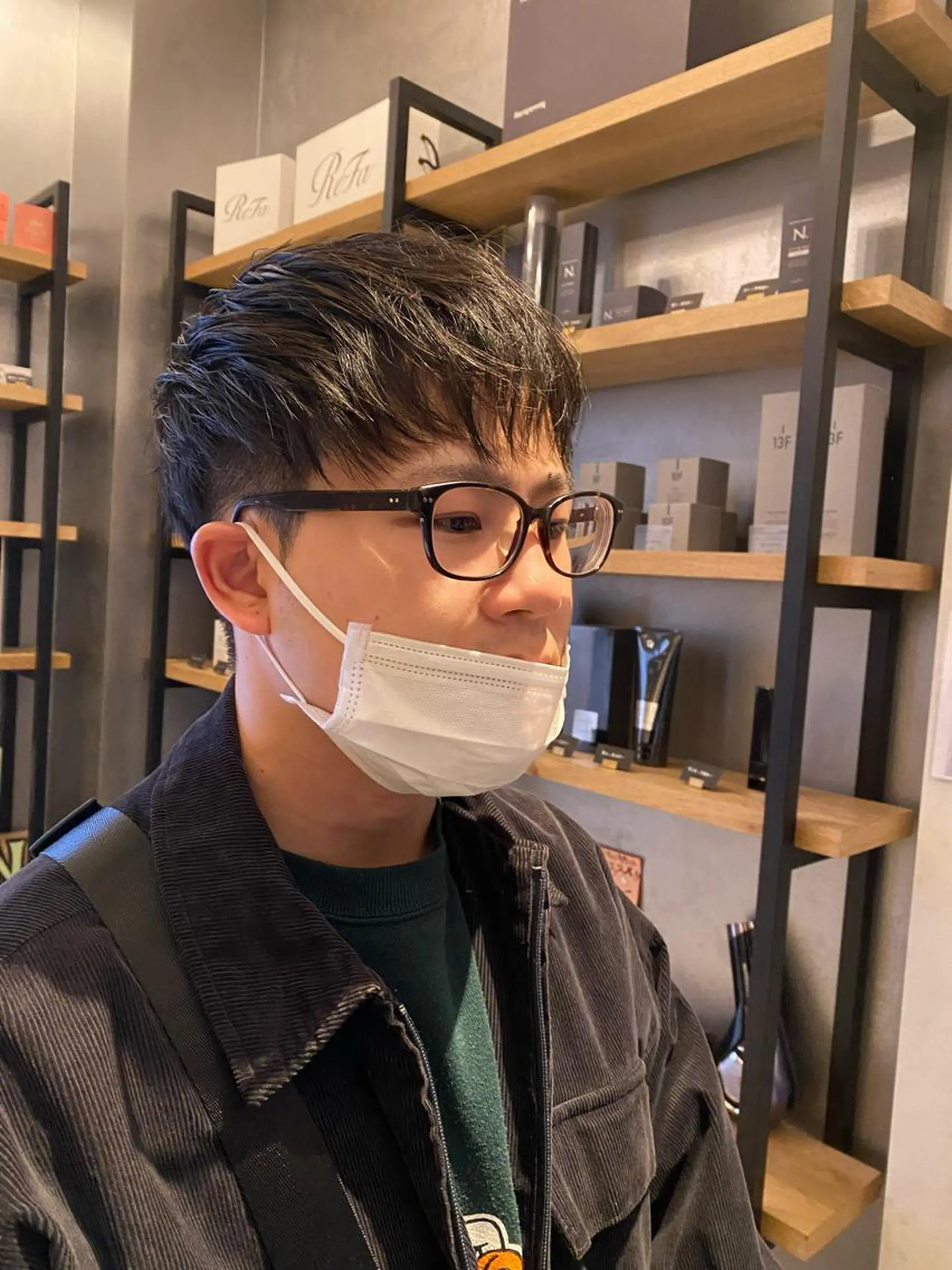 メンズ 羽根 ひよりのヘアスタイル