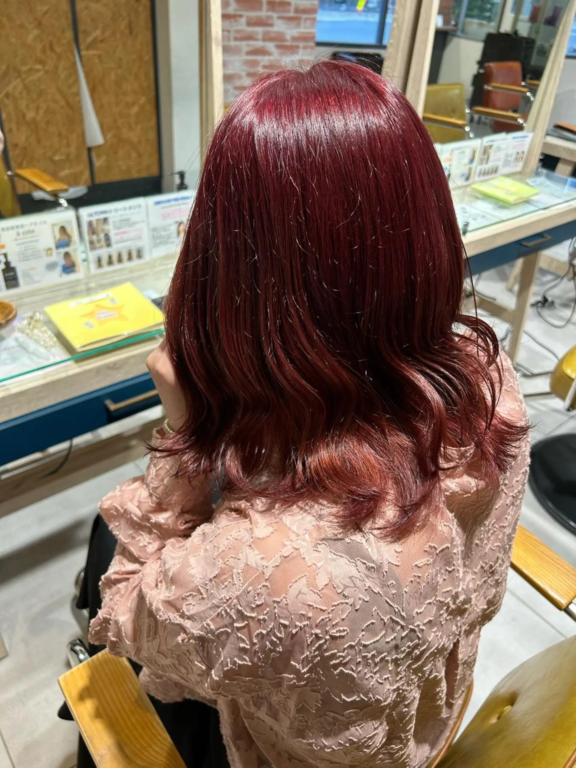 ミディアム カラー ブリーチ ピンクカラー 関口 桃花🌷 暖色カラーのヘアスタイル