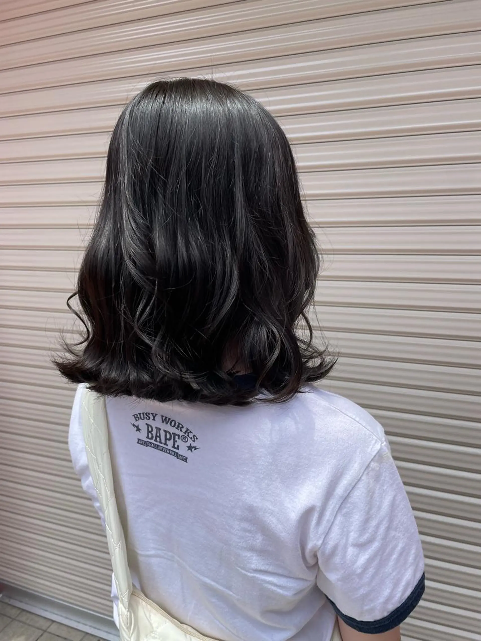 セミロング chic  有山 美瑠のヘアスタイル