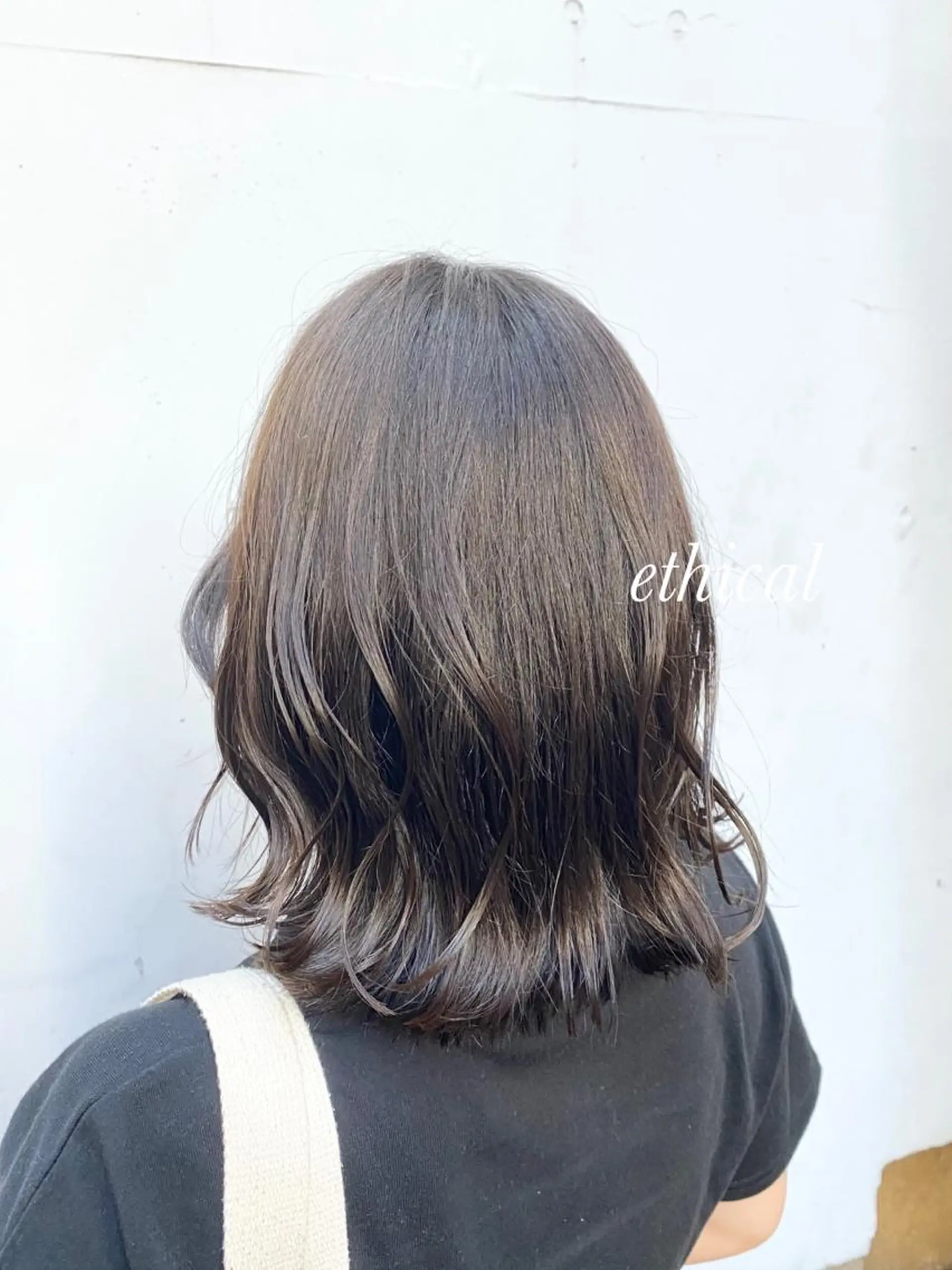 ミディアム 【エシカル】 HOSOMIのヘアスタイル