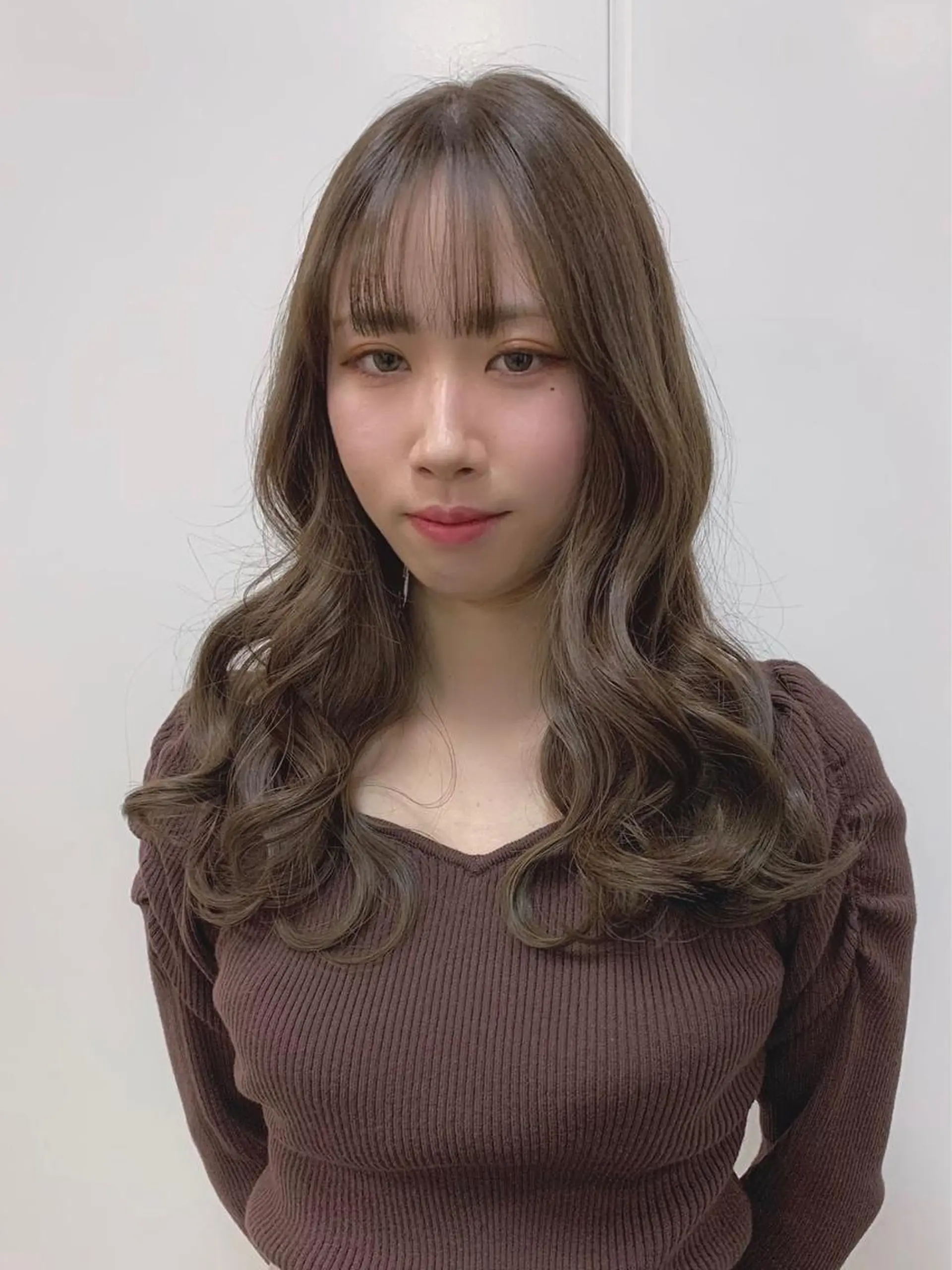 セミロング カラー ヘアアレンジ 柔らか垢抜けｶﾗｰと ｶｯﾄ🫧ASUKAのヘアスタイル