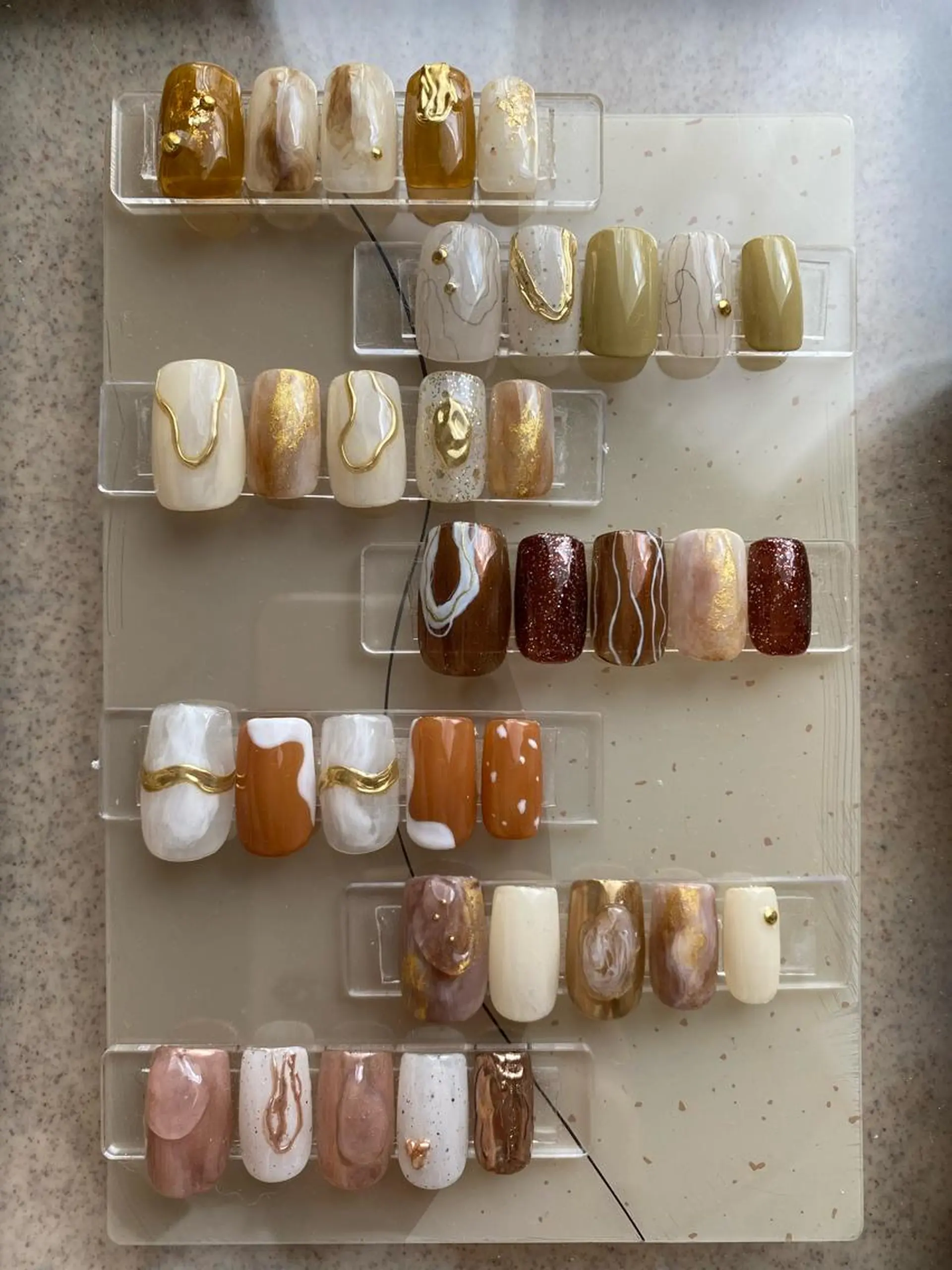 ネイル ハンドネイル ハンドケア nailsalon    m.所属・m. mayaのネイルデザイン