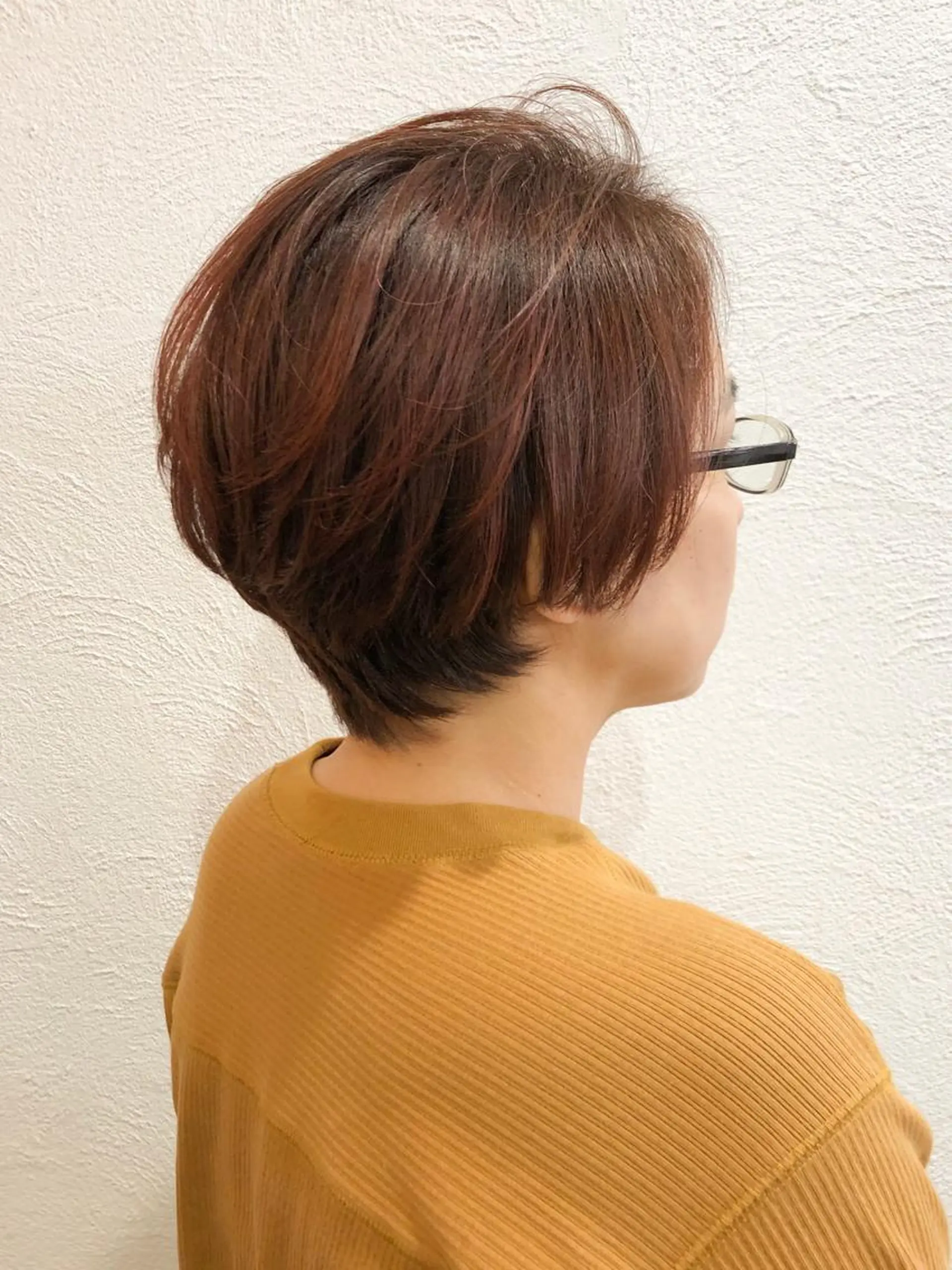 ショート カラー ハンサムショート ブラウンカラー レッドカラー レッドブラウン ショートヘア カット ヘアカラー トリートメント 西村 ようこのヘアスタイル