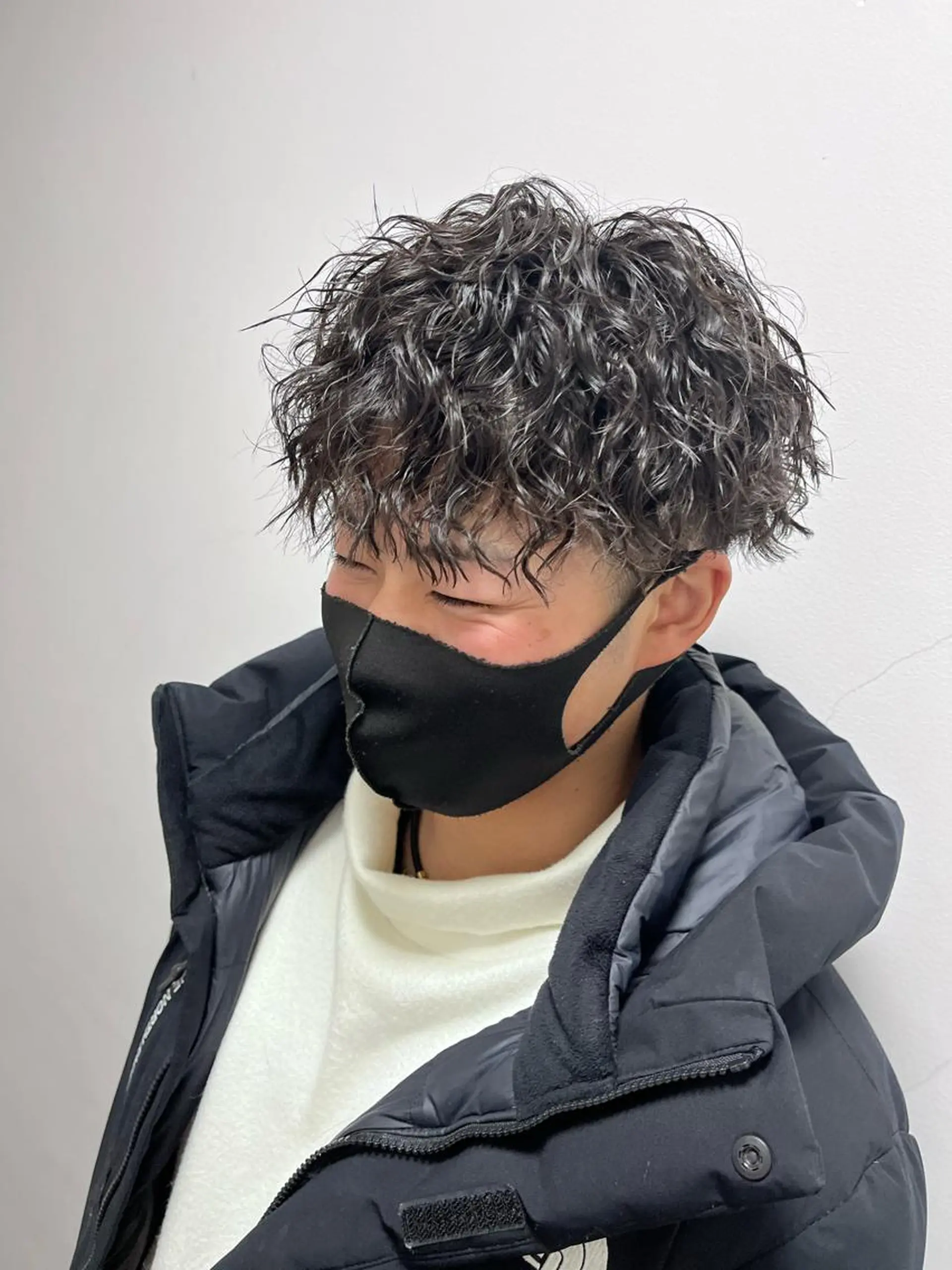 ショート パーマ メンズ メンズパーマ ツイストスパイラルパーマ スパイラルパーマ 嵯峨 大地／パーマ／ ハード系／特殊系のヘアスタイル