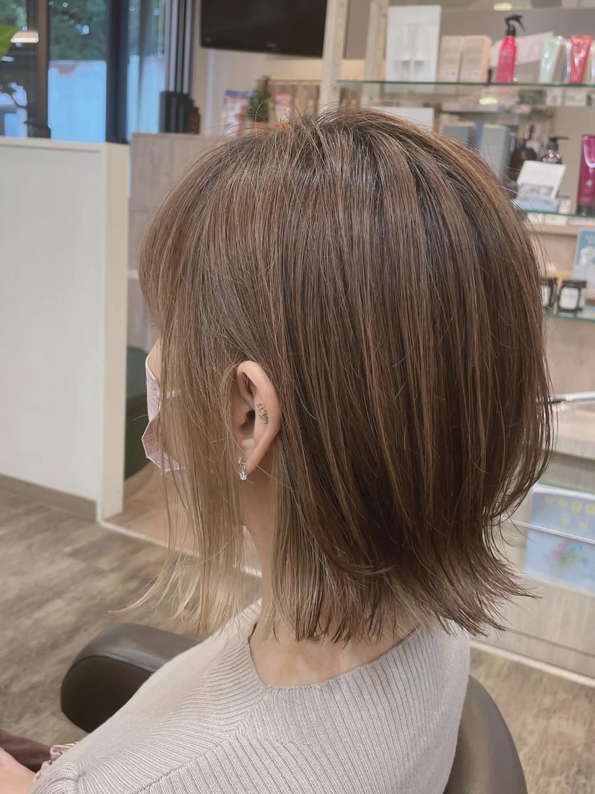 ショート カラー グレージュ インナーカラー 尚平 40代からの 髪質改善専門のその他イメージ