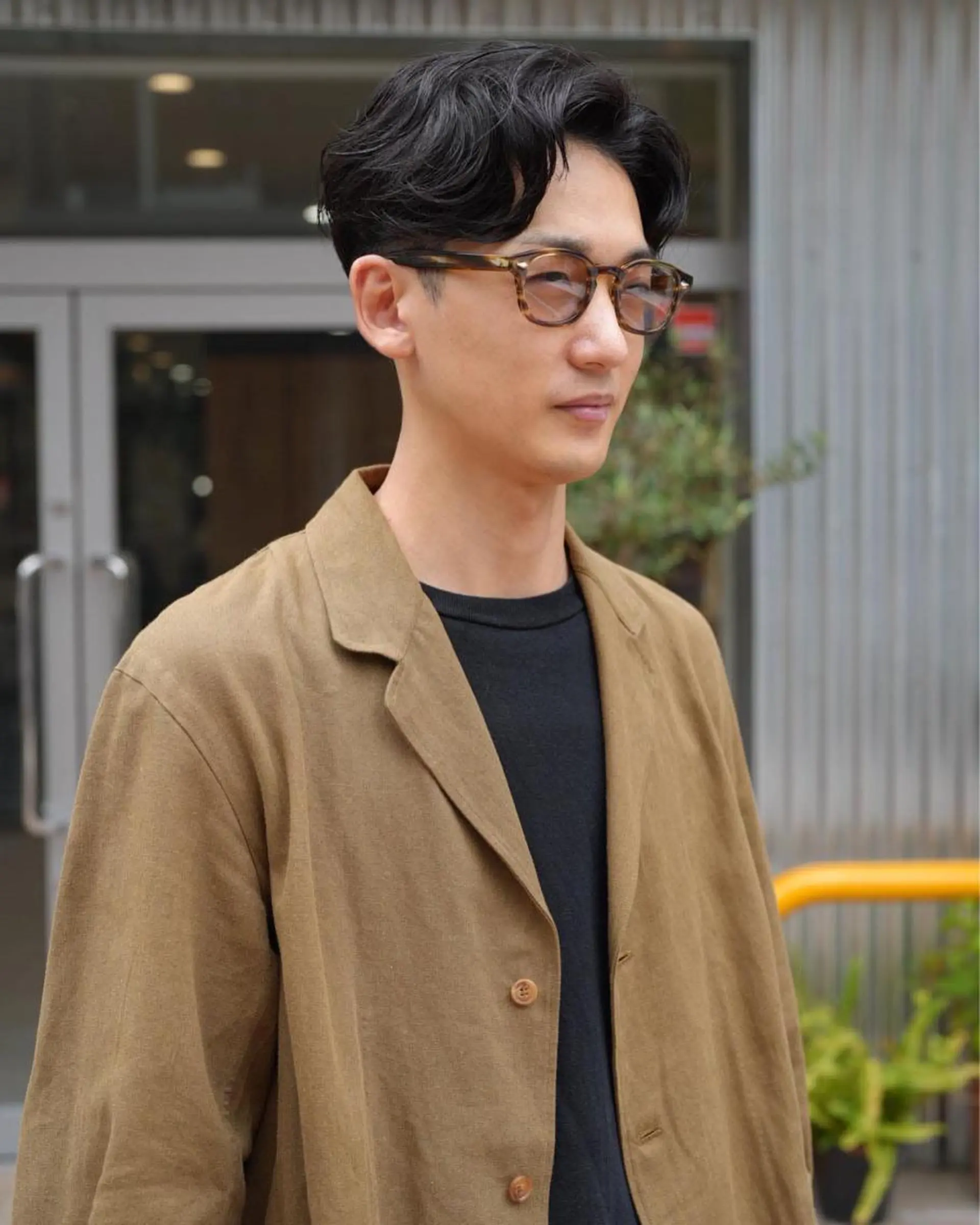 ショート パーマ メンズ センターパート メンズパーマ カット パーマ メンズパーマ タカキリョウのヘアスタイル