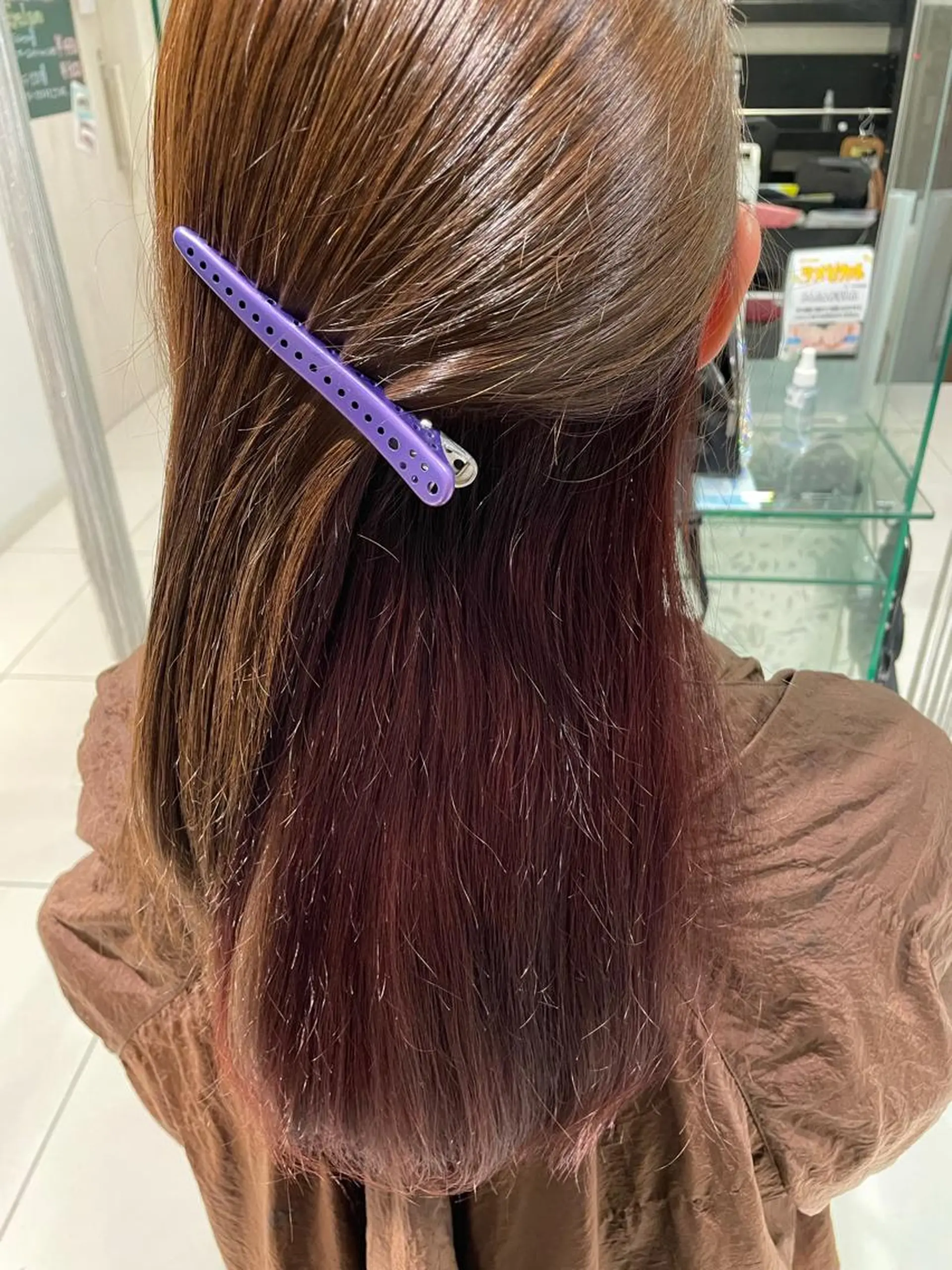 ミディアム カラー カシス インナーカラー ピンクカラー 💜髪質改善推し💜 Sein.せりのヘアスタイル