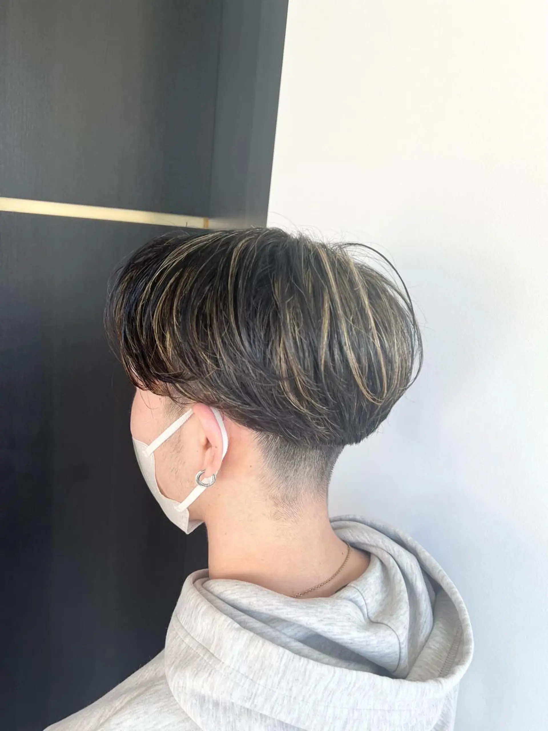 カラー メンズ メンズハイライト ハイライトカラー カット ヘアカラー メンズパーマ/ メンズ特化/寺阪拓真のヘアスタイル