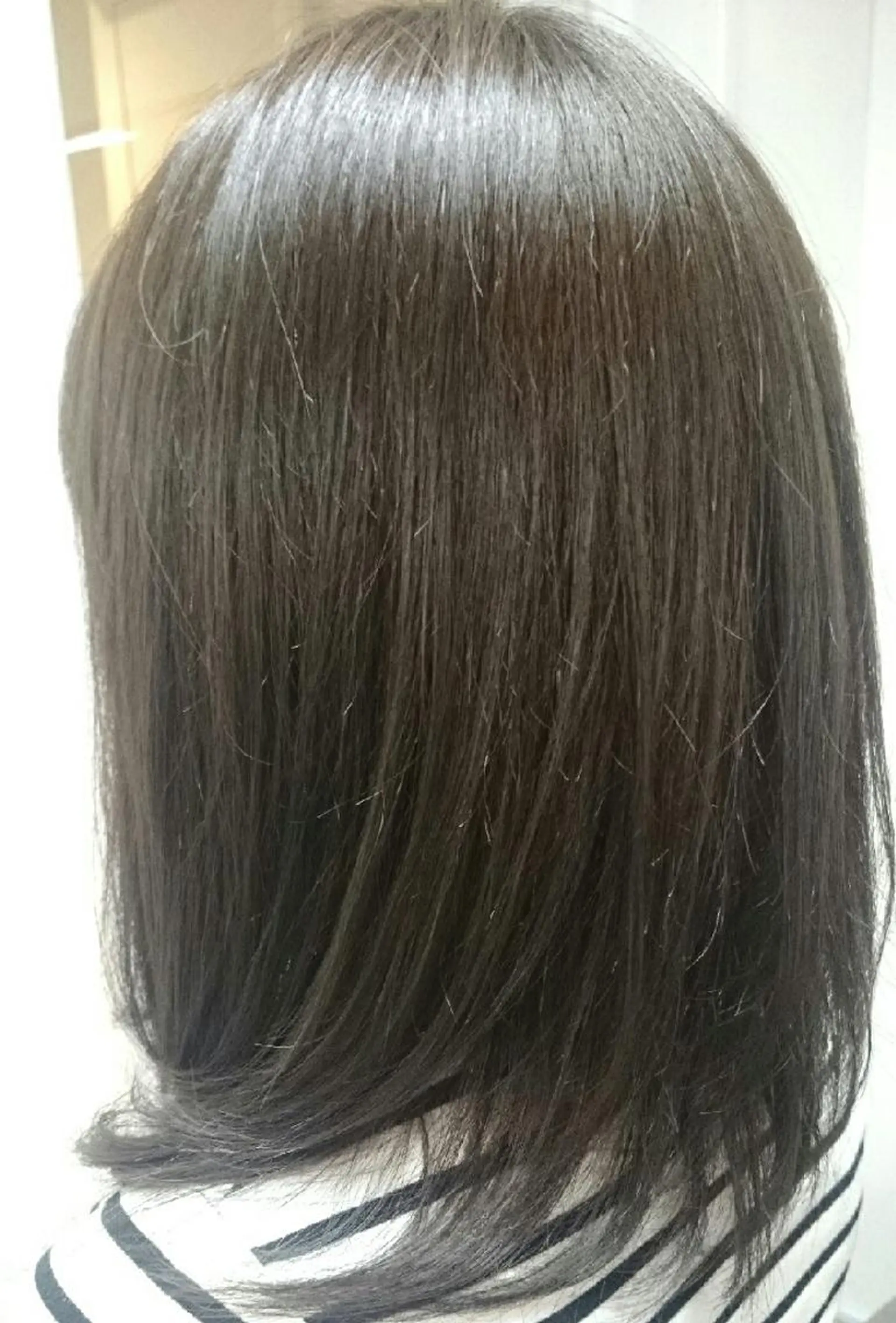 ミディアム カット ヘアカラー トリートメント 渡辺 康行のヘアスタイル