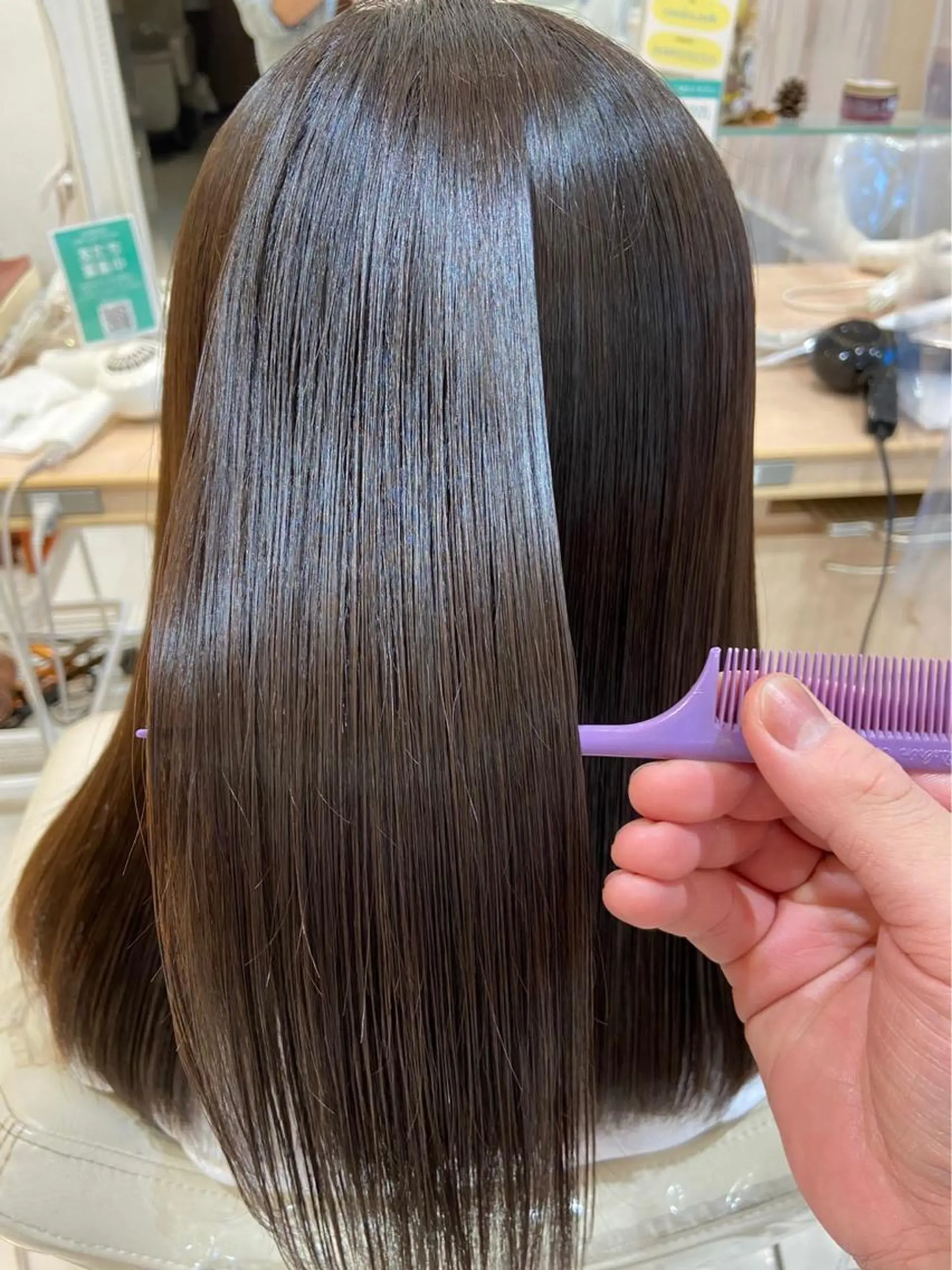 ロング 渡辺 悠太のヘアスタイル