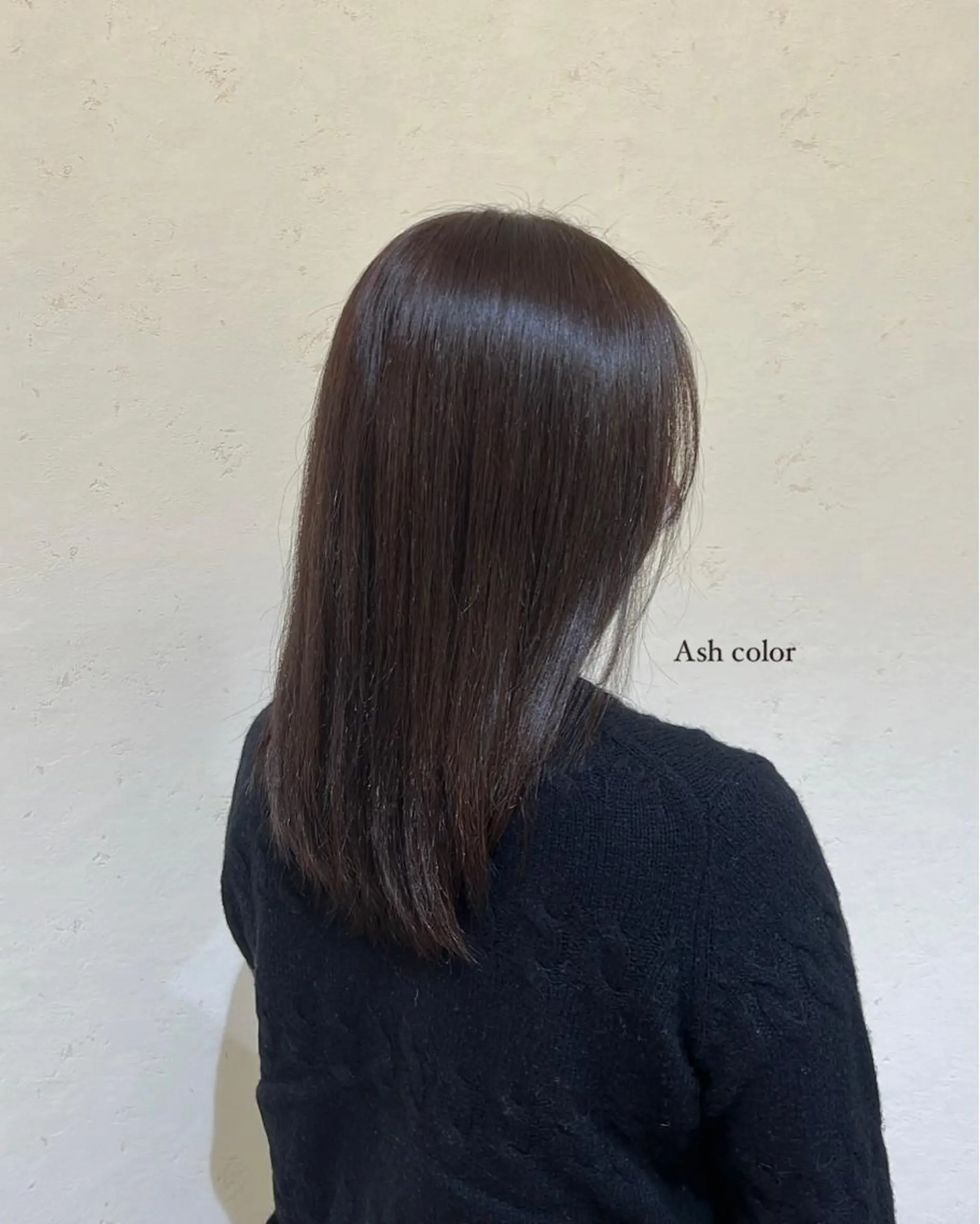 セミロング カラー jura Rimのヘアスタイル