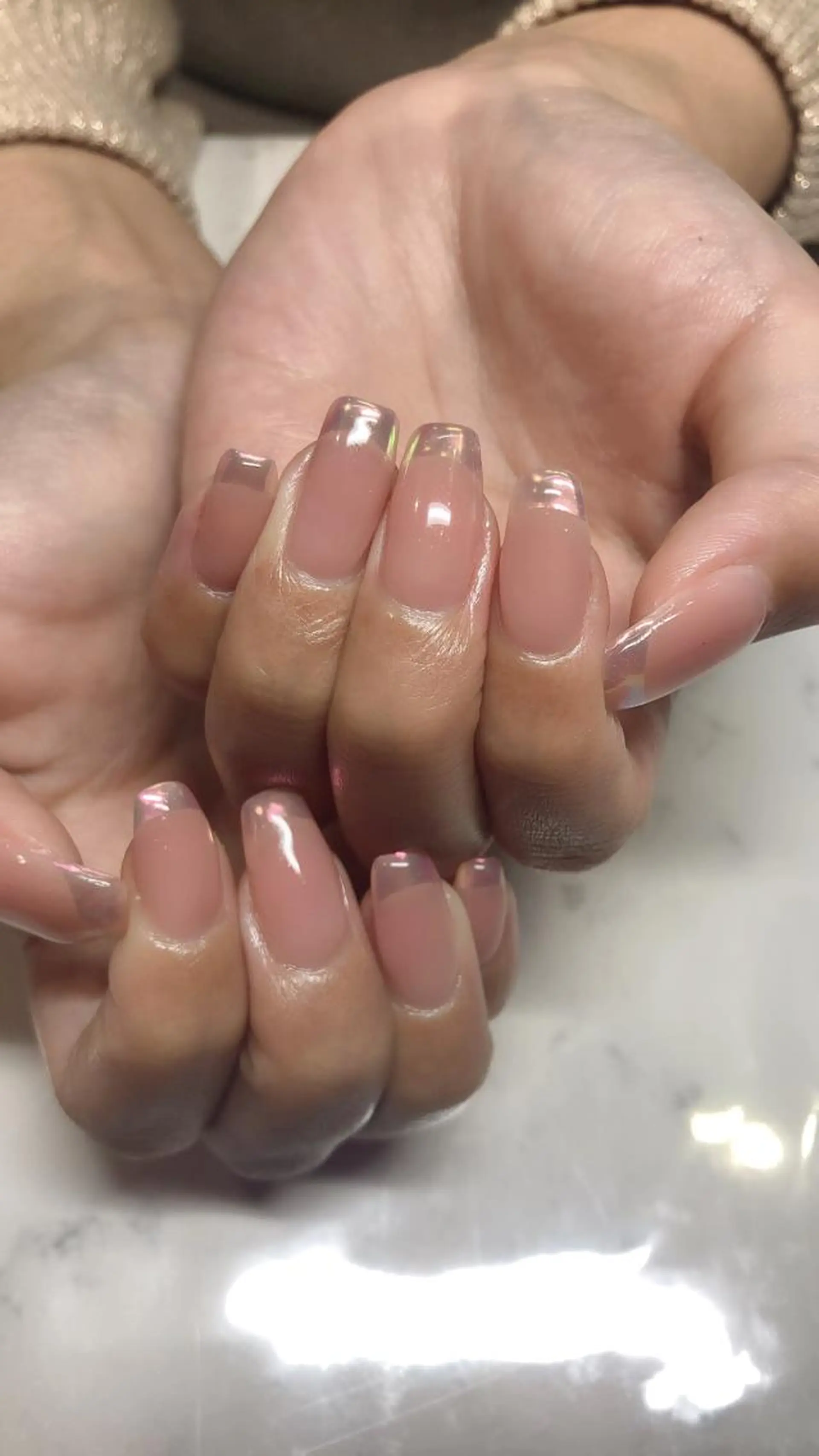 ネイル オーロラネイル フレンチネイル ✨アン ミユ✨のネイルデザイン