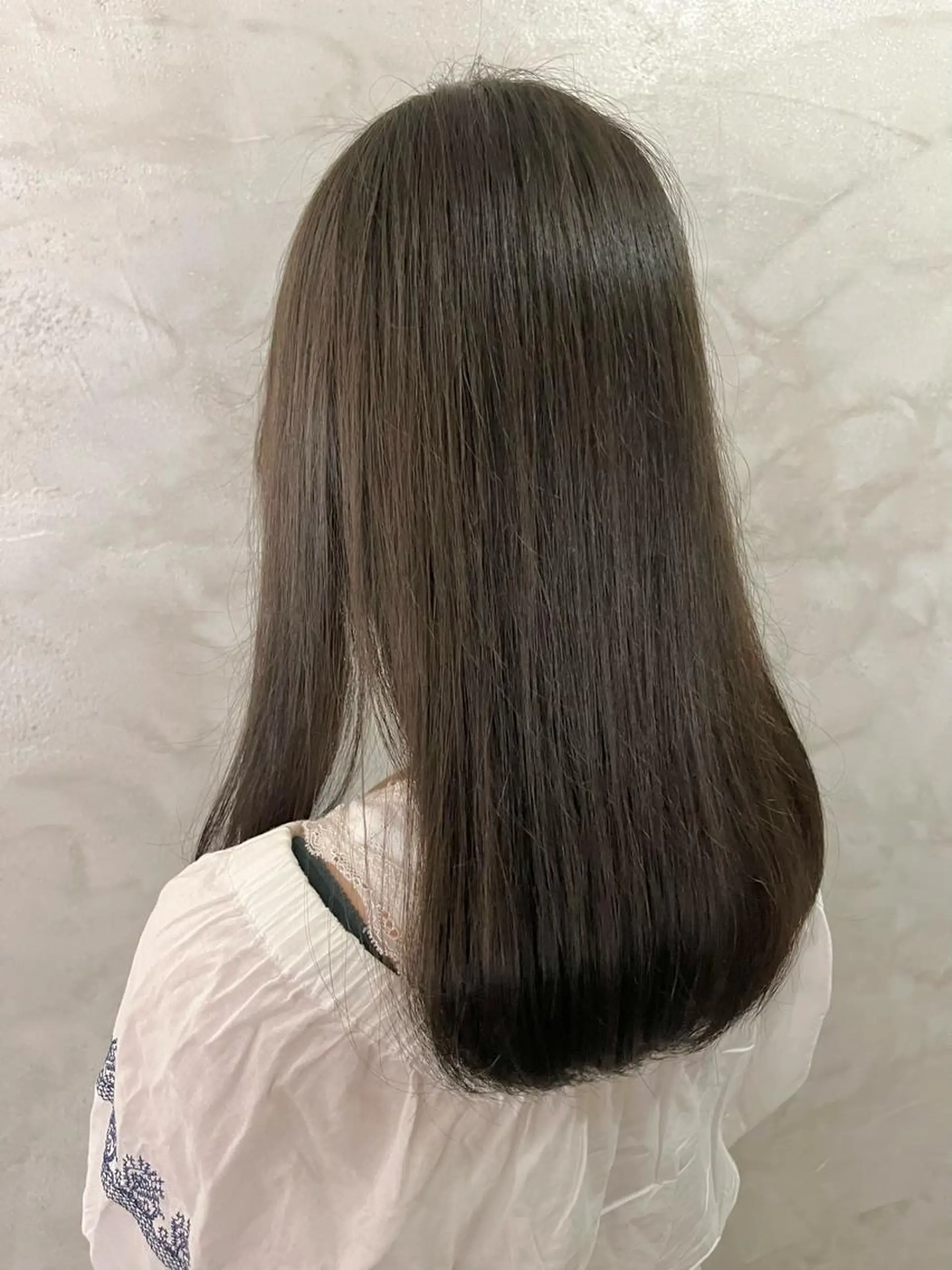 セミロング カラー オリーブカラー 透明感カラー/ ブリーチ無し/RYOのヘアスタイル