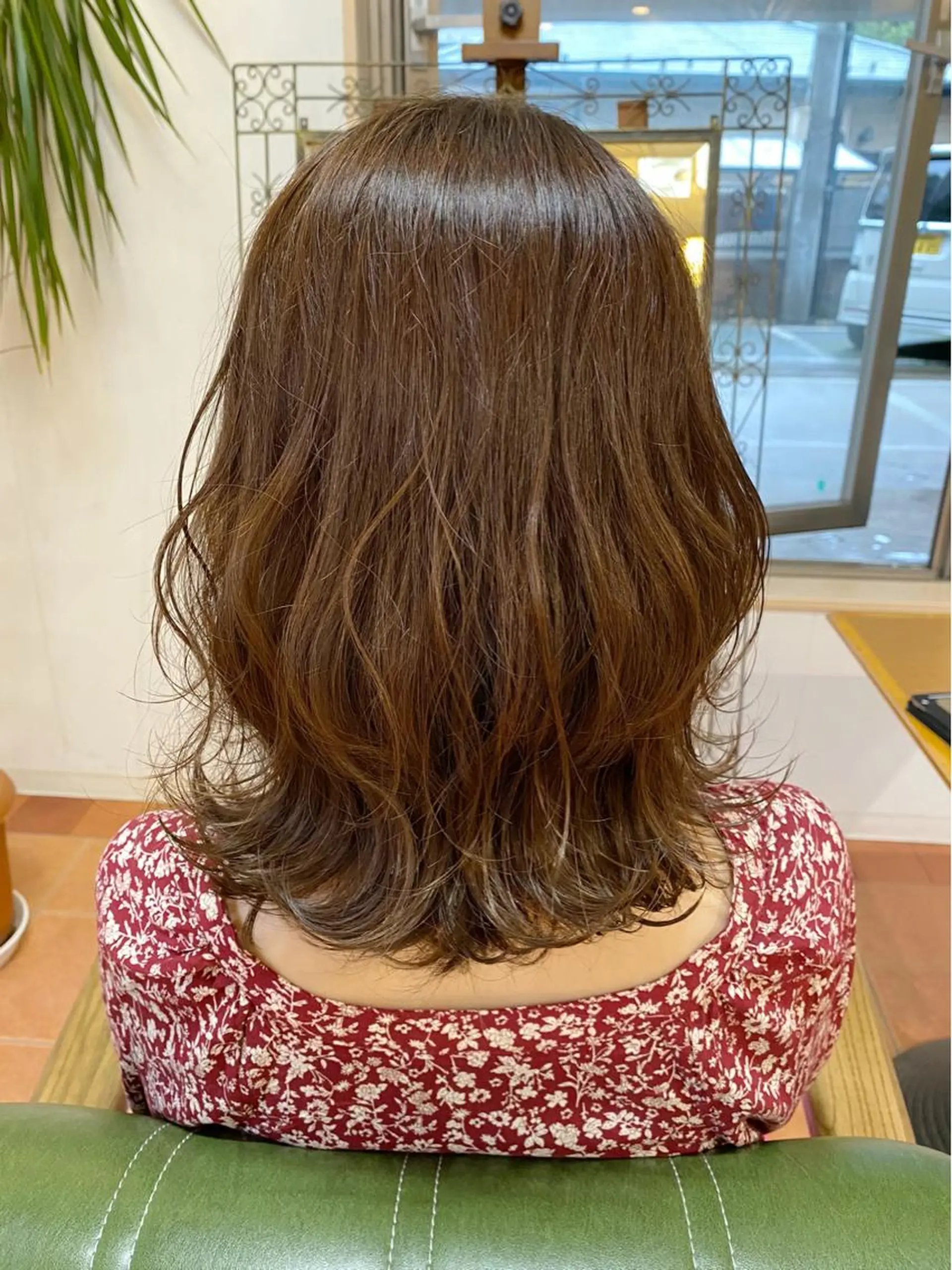 セミロング ヘアカラー トリートメント 石井 佑樹のヘアスタイル