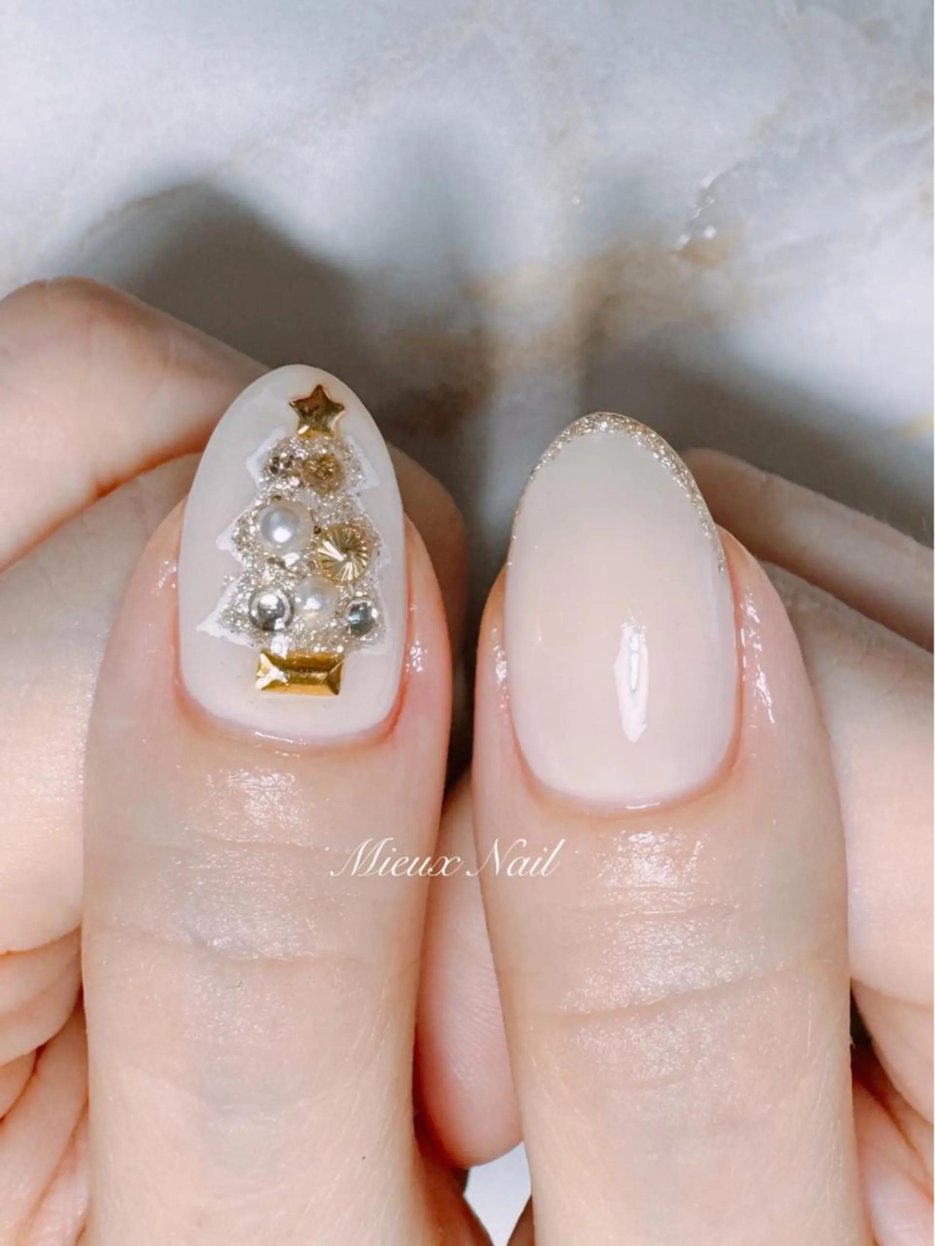 ネイル フレンチネイル オフィスネイル ツイードネイル ホワイト 冬ネイル ハンドネイル 市川 麻衣子のネイルデザイン