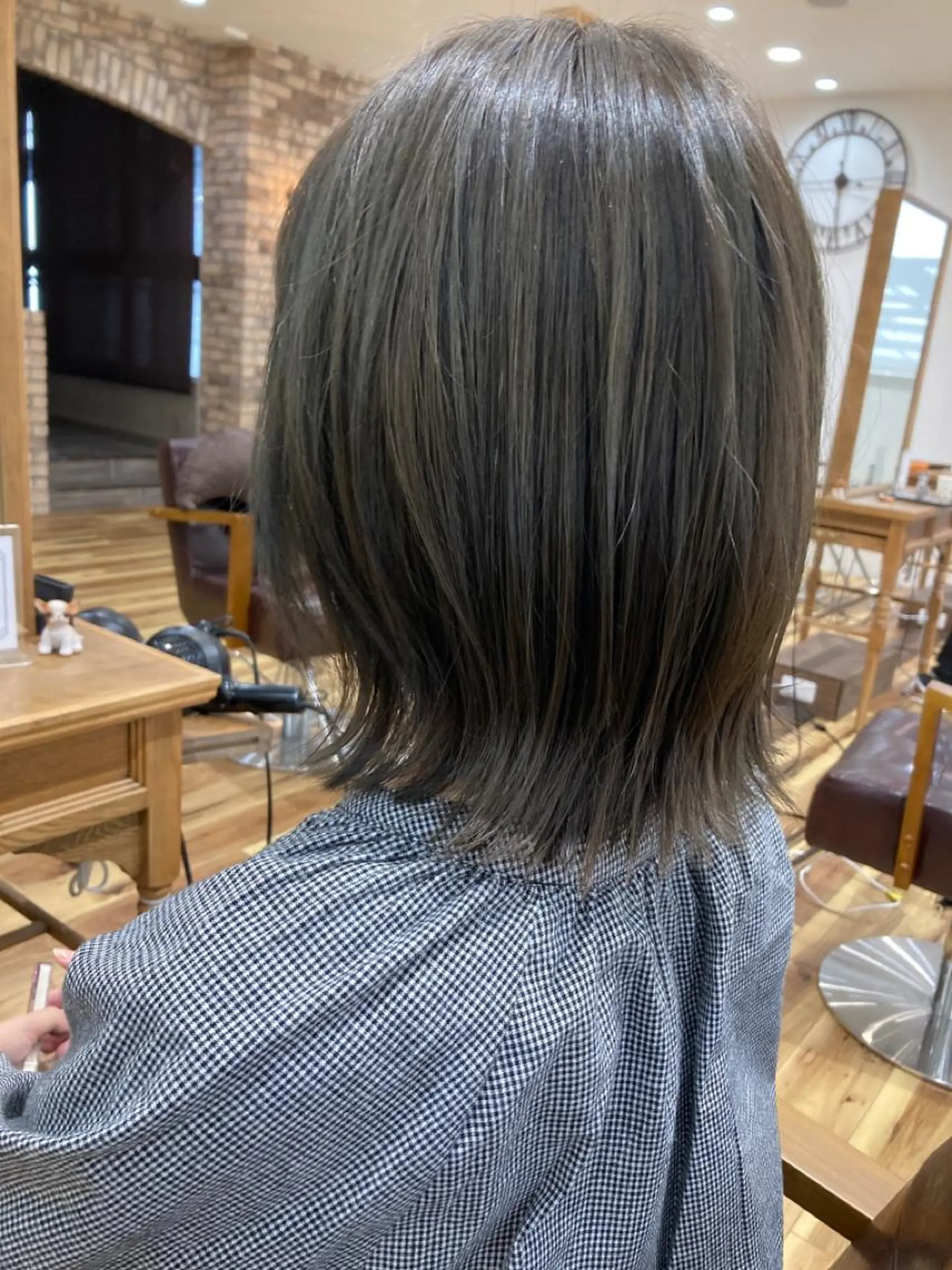 ミディアム カット ヘアカラー トリートメント ショート/ボブ やぐちゆうたのヘアスタイル