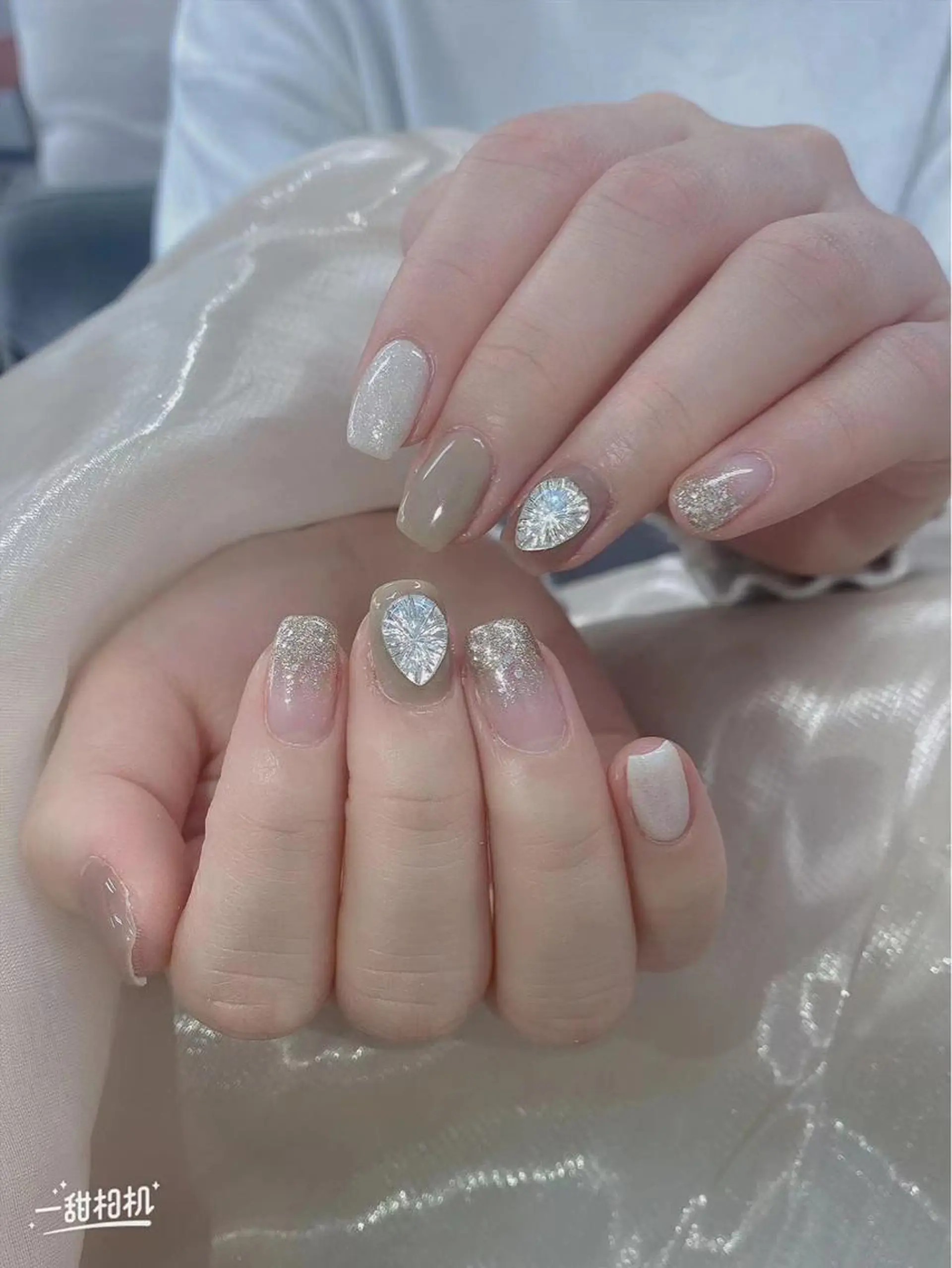 ネイル ハンドネイル Queens ciciのネイルデザイン