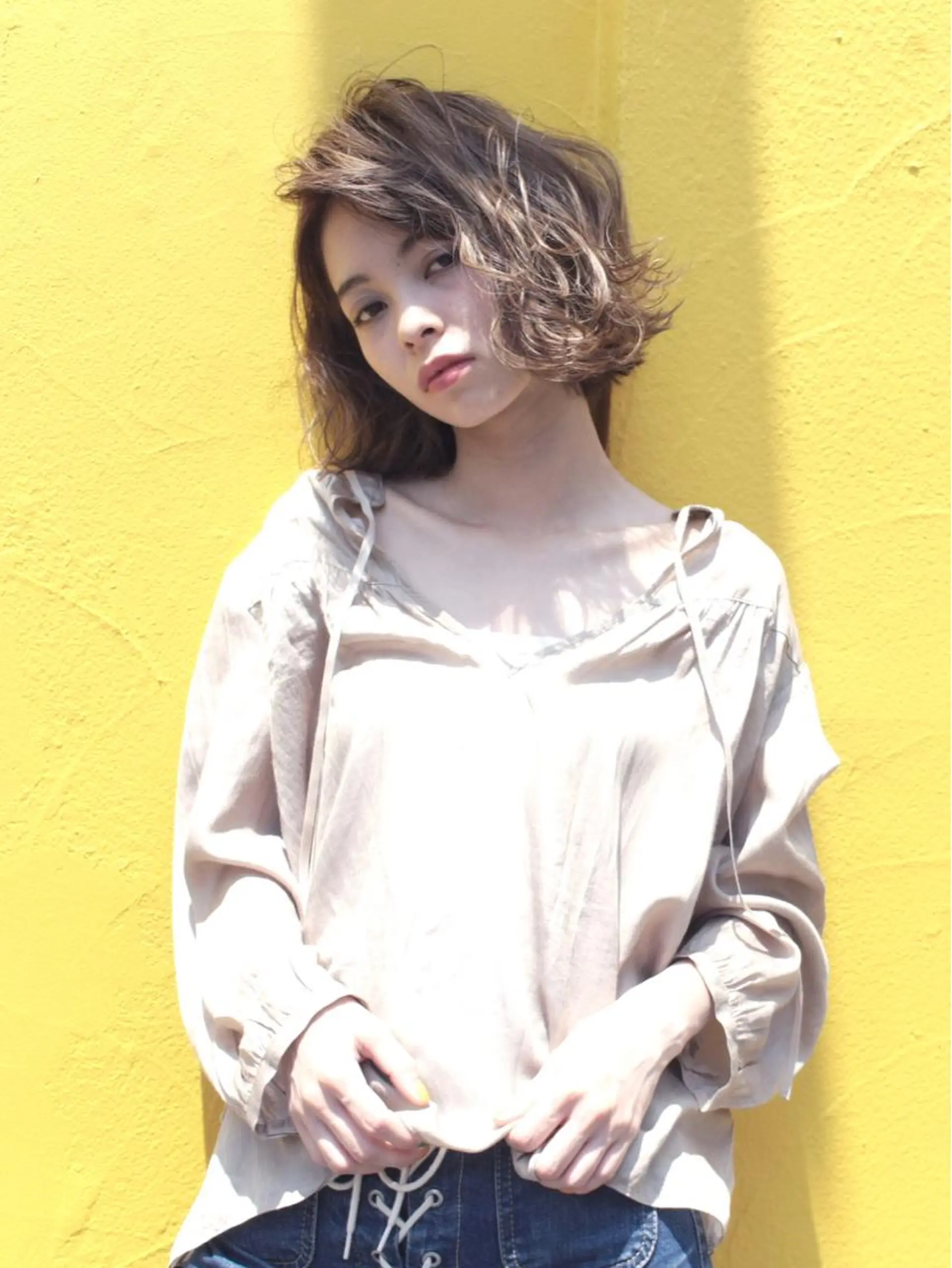 ミディアム カラー ベージュカラー 透明感カラー バイオレットカラー ボブ エクステ(レミー毛) NINEのヘアスタイル