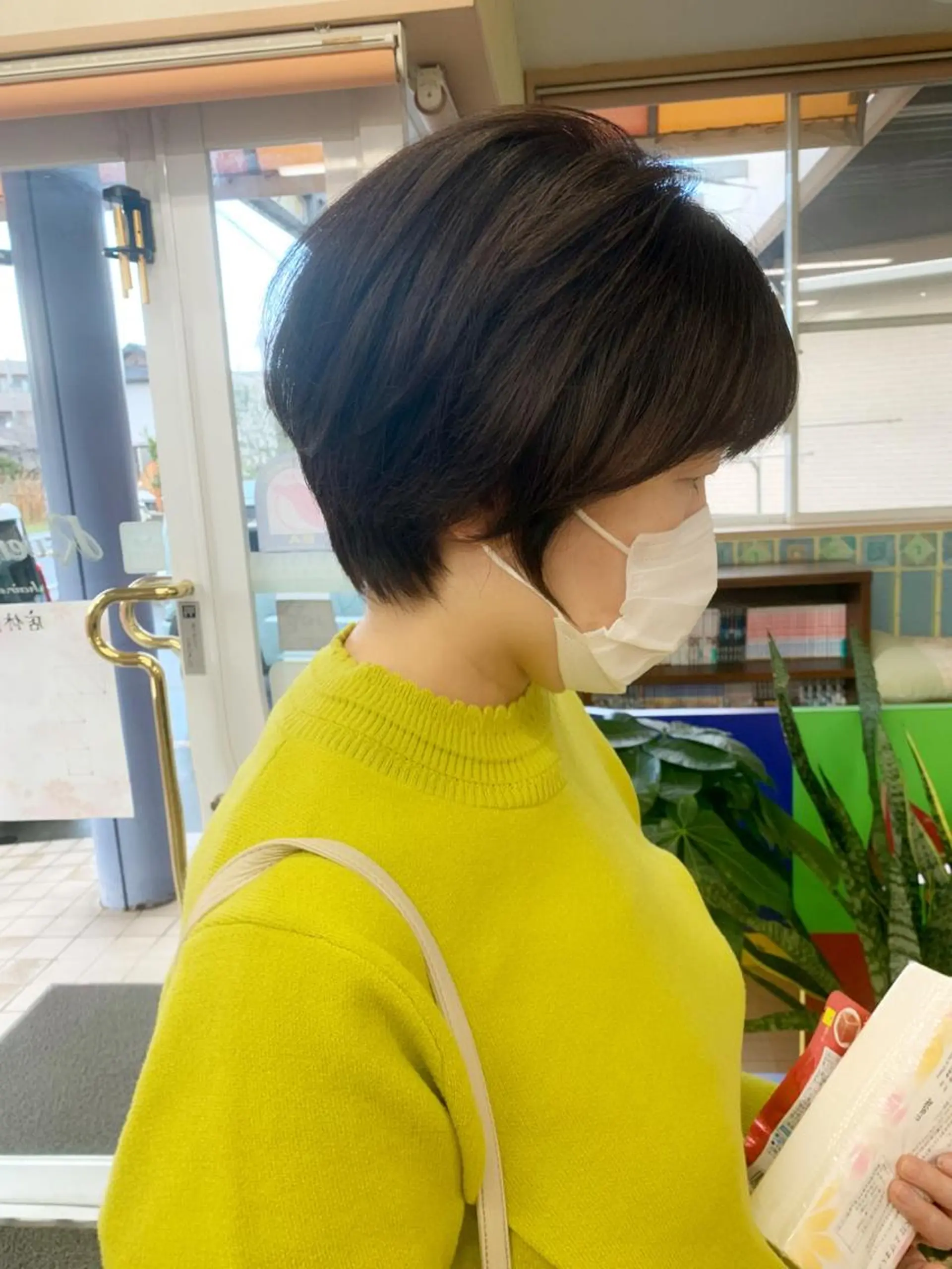 ショート カラー ショートヘア yui .のヘアスタイル