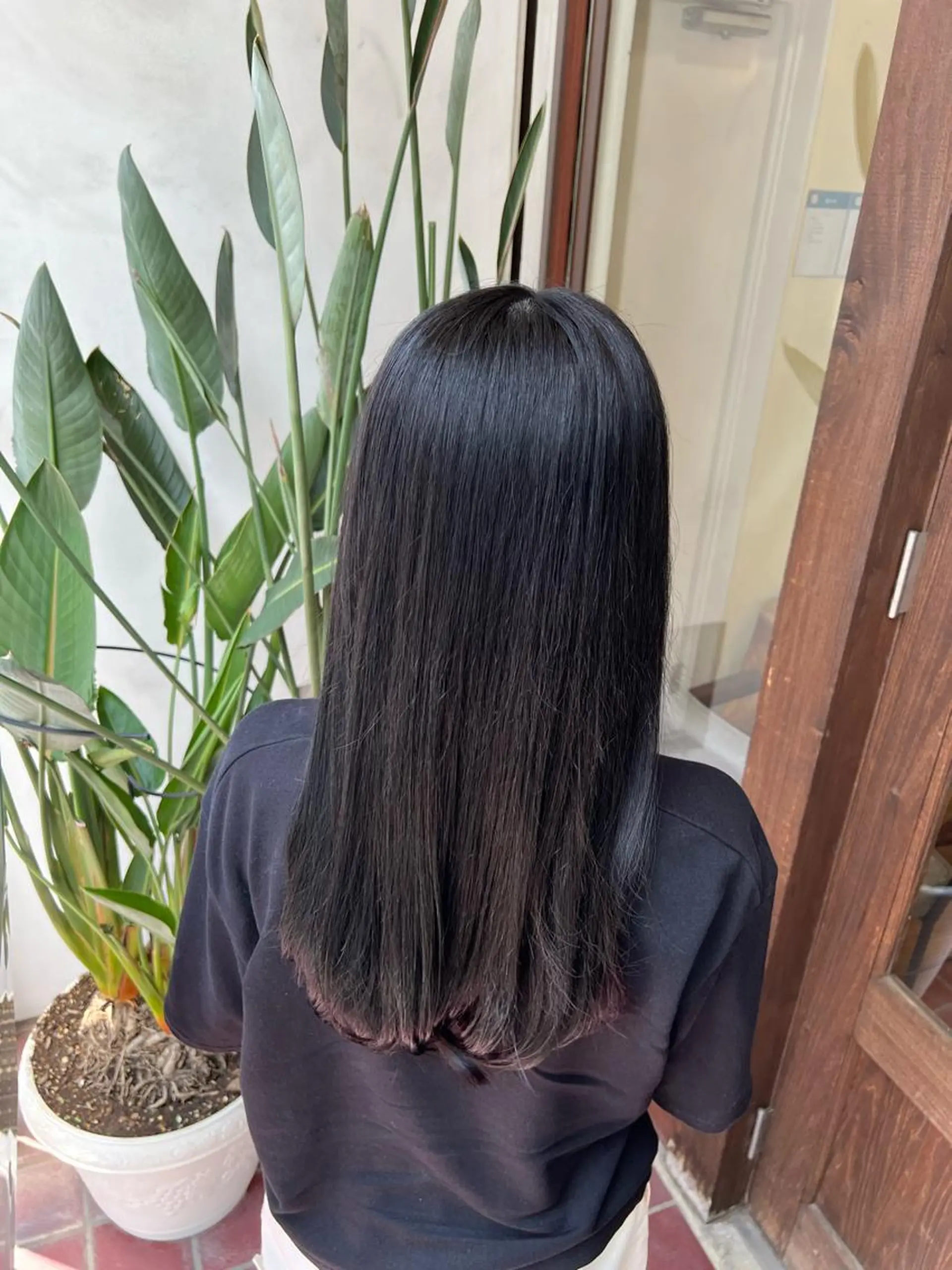 ロング カラー ブリーチ ブリーチなしカラー ロング トリートメント トリートメント ヘッドスパ ブリーチカラー🦖 岡部木乃夏のヘアスタイル