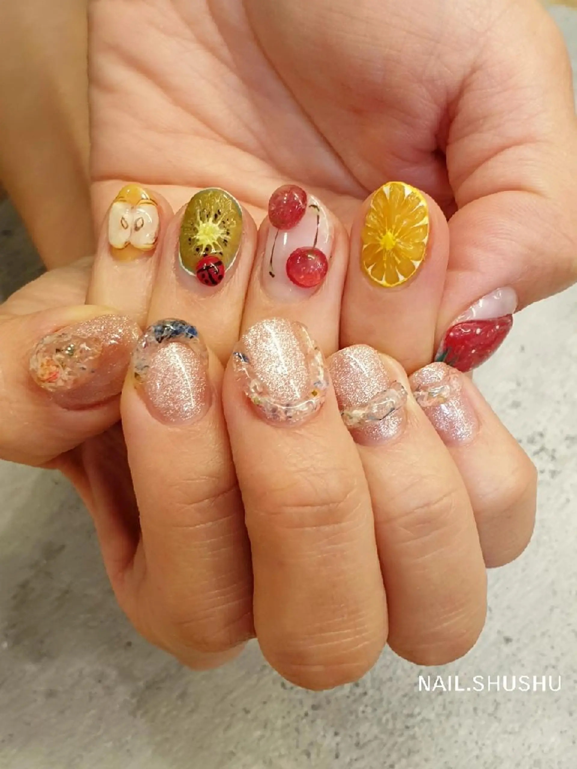 ネイル 3dパーツ/流行り 👧shushu❤️のネイルデザイン