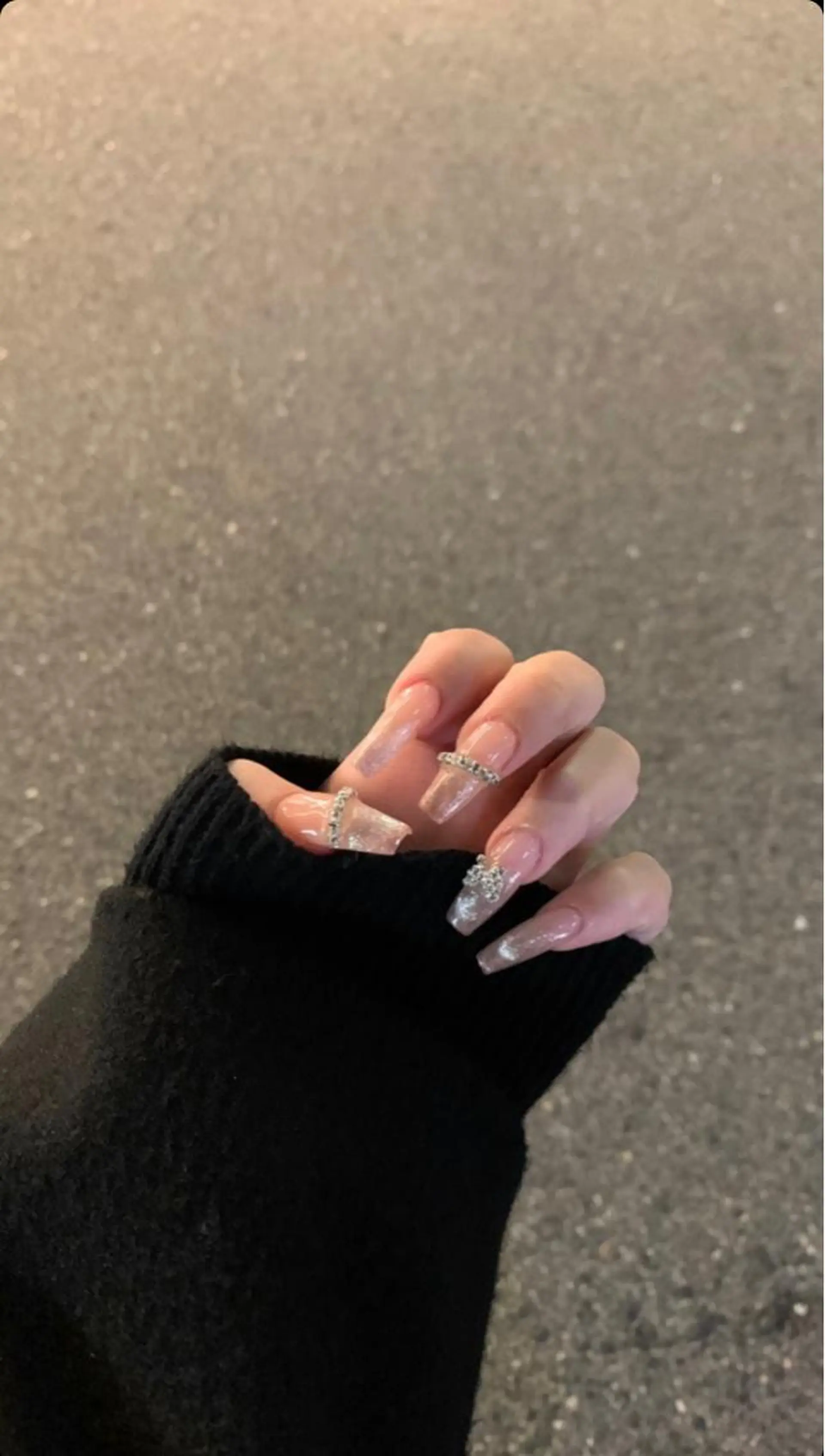 ネイル Nail Salon L'arc所属・💊大阪/心斎橋 moni🧠のネイルデザイン