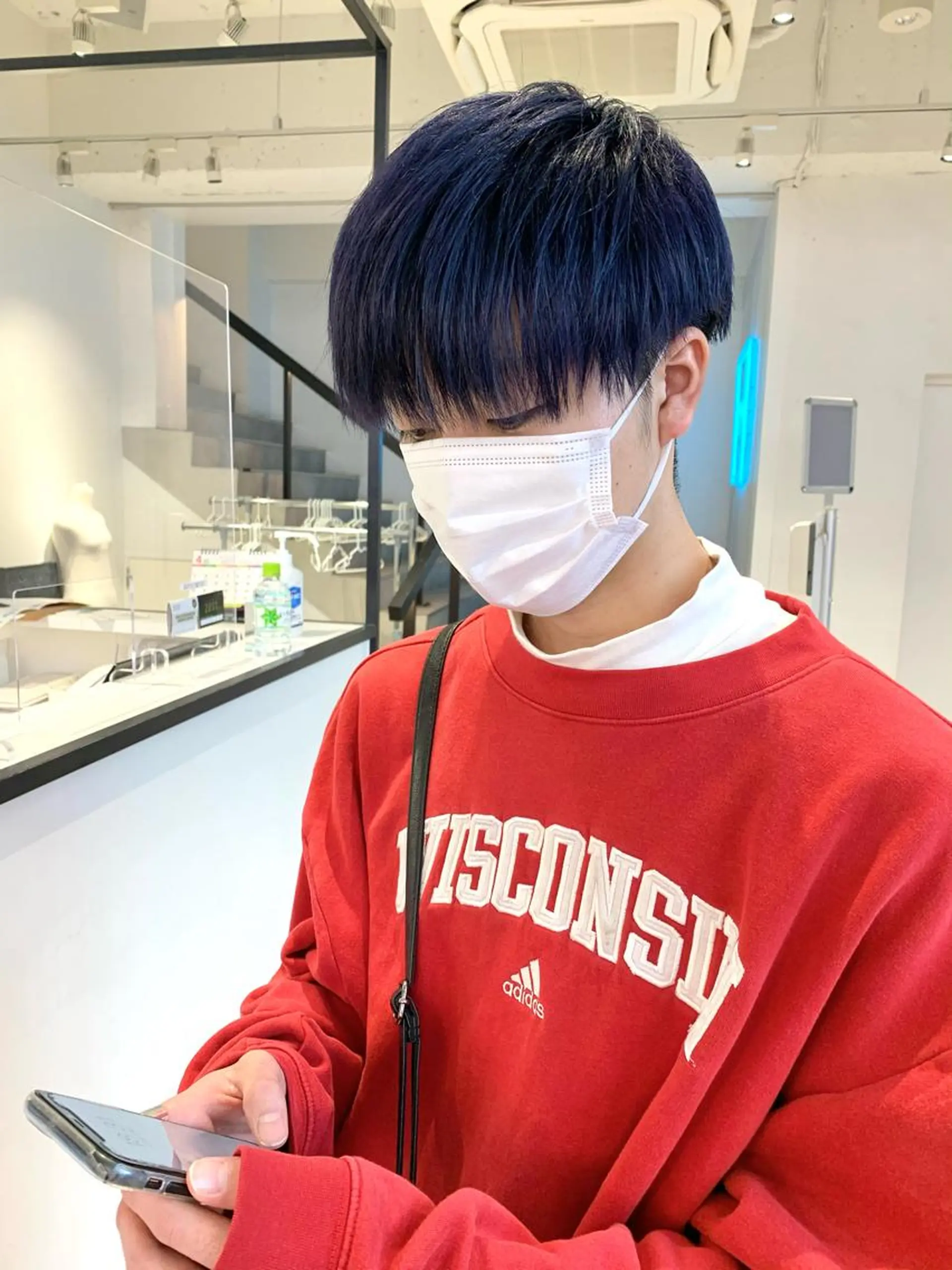 ショート カラー アッシュ ネイビーカラー Kureha/ネイル トレンドヘアのマツエク・マツパデザイン