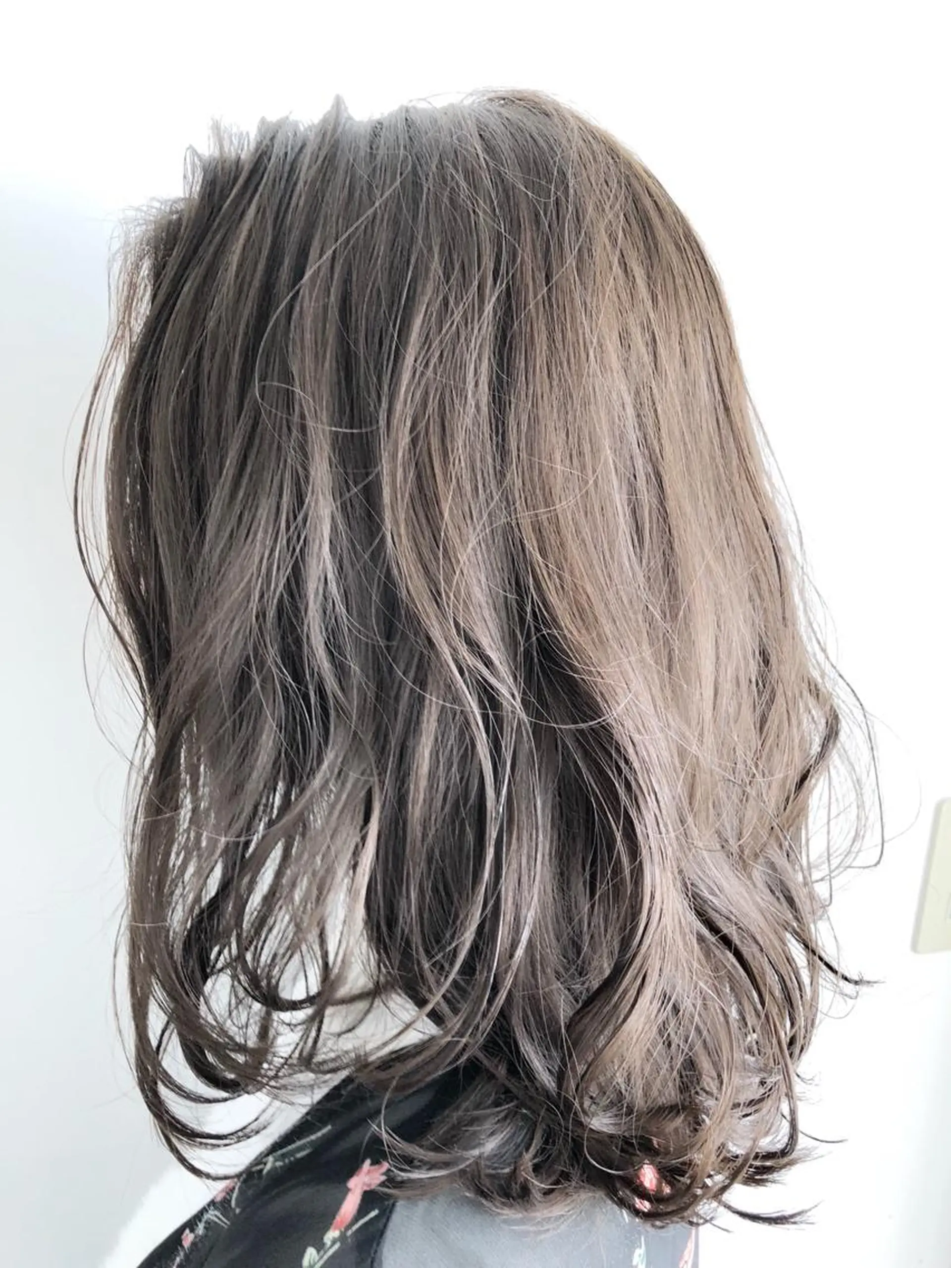 カラー アッシュ イルミナカラー ラベンダーカラー ラベンダーアッシュ カット ヘアカラー トリートメント ヘッドスパ グレージュ/髪質改善 Yamato.hのヘアスタイル