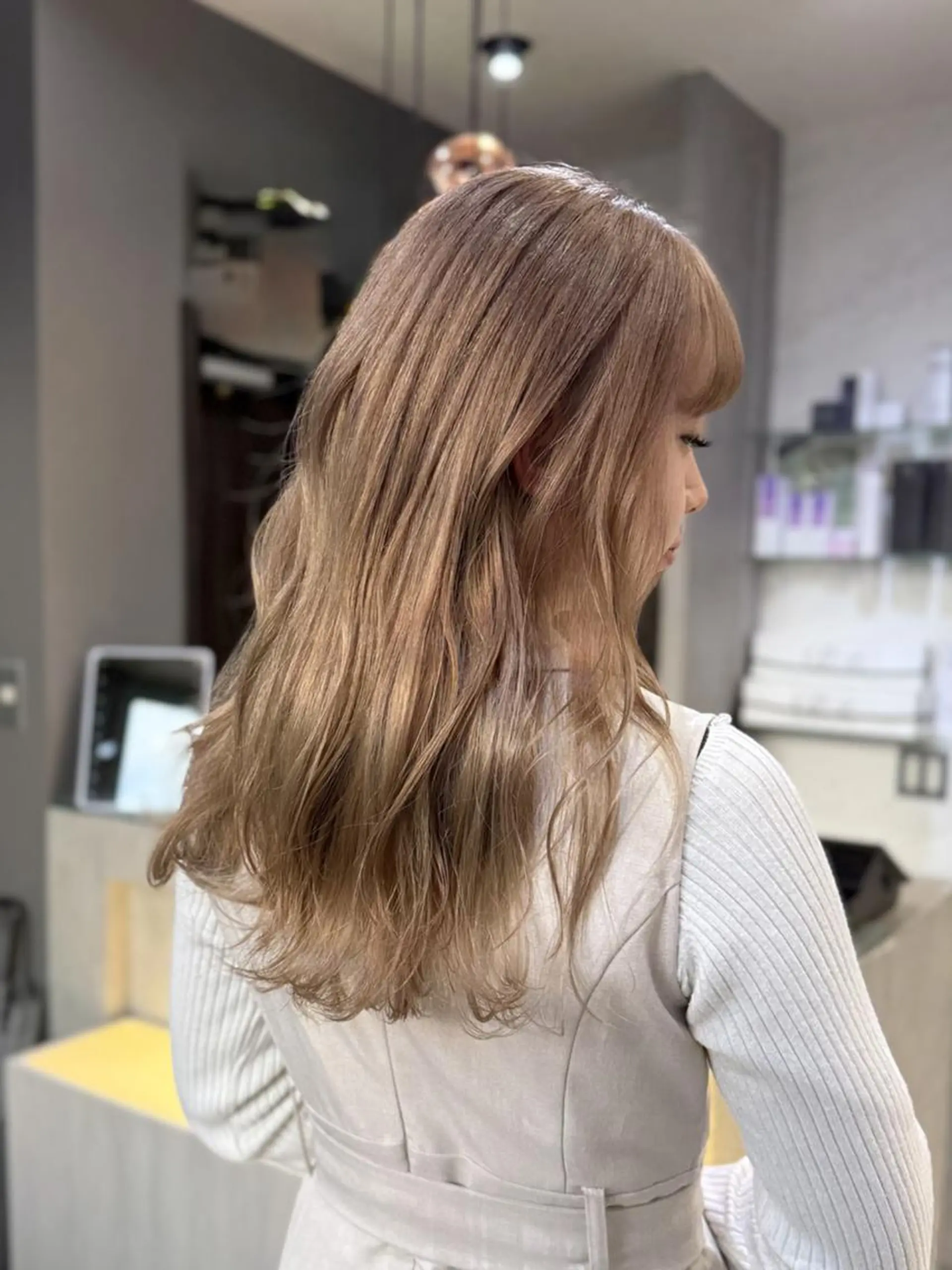 ロング カラー 天神大名/ブリーチ 鶴岡和幸/ハイトーンのヘアスタイル