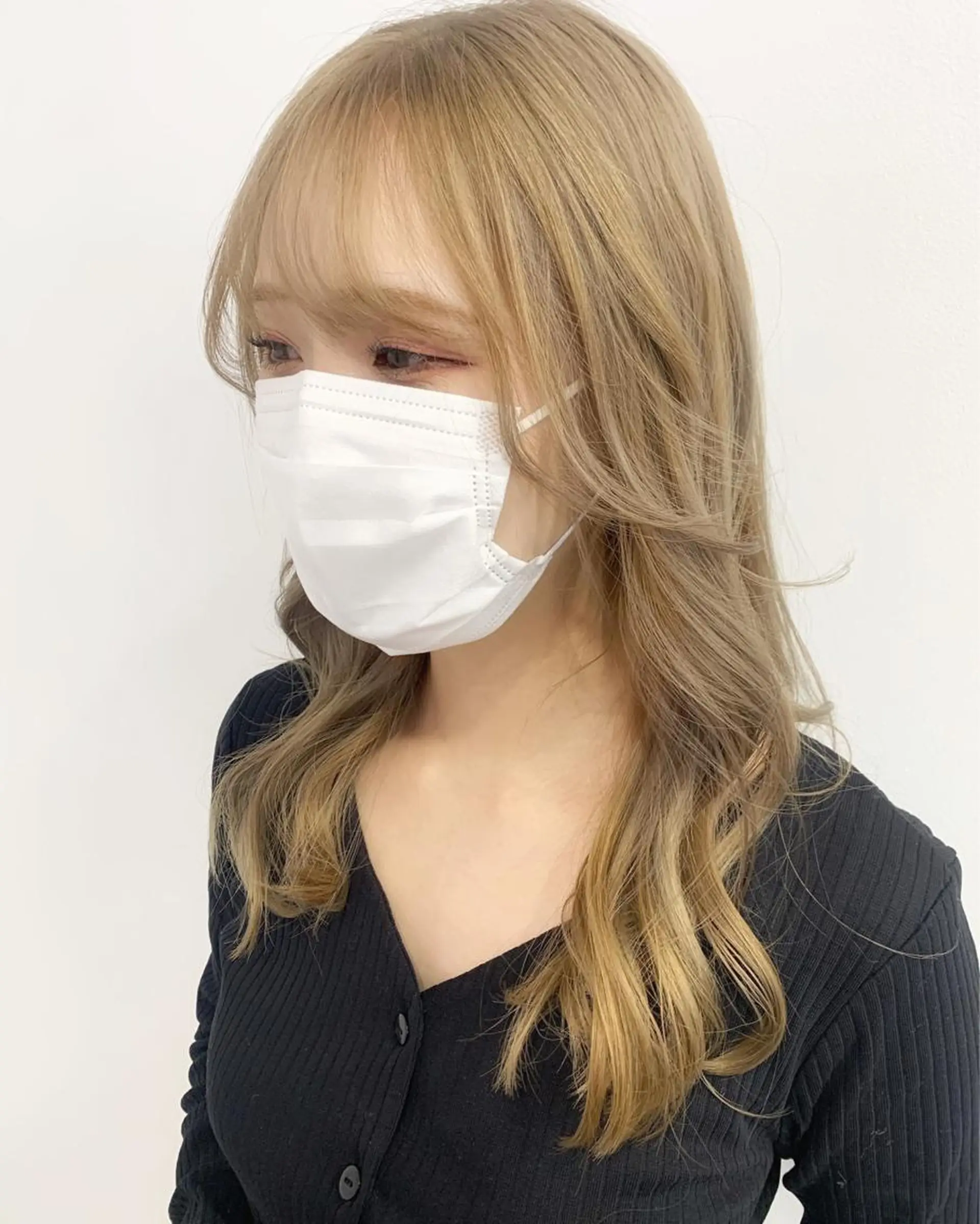 ミディアム カラー ヘアアレンジ ブロンド ホワイトブロンド 🍒暖色✖️レイヤー ／Haruna🍒のヘアスタイル