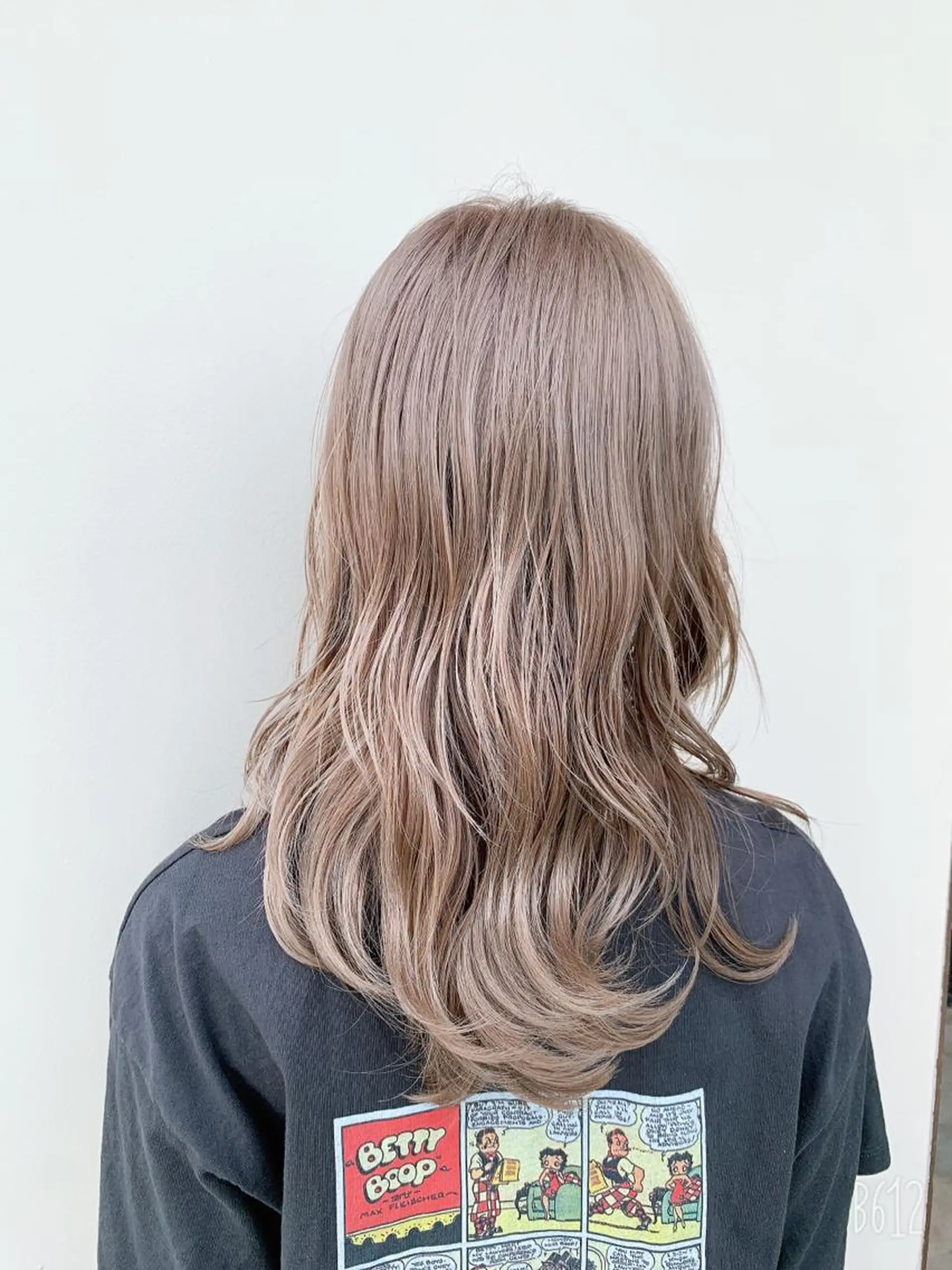 カラー 本格韓国ヘア🇰🇷 【uni】キューさんのヘアスタイル