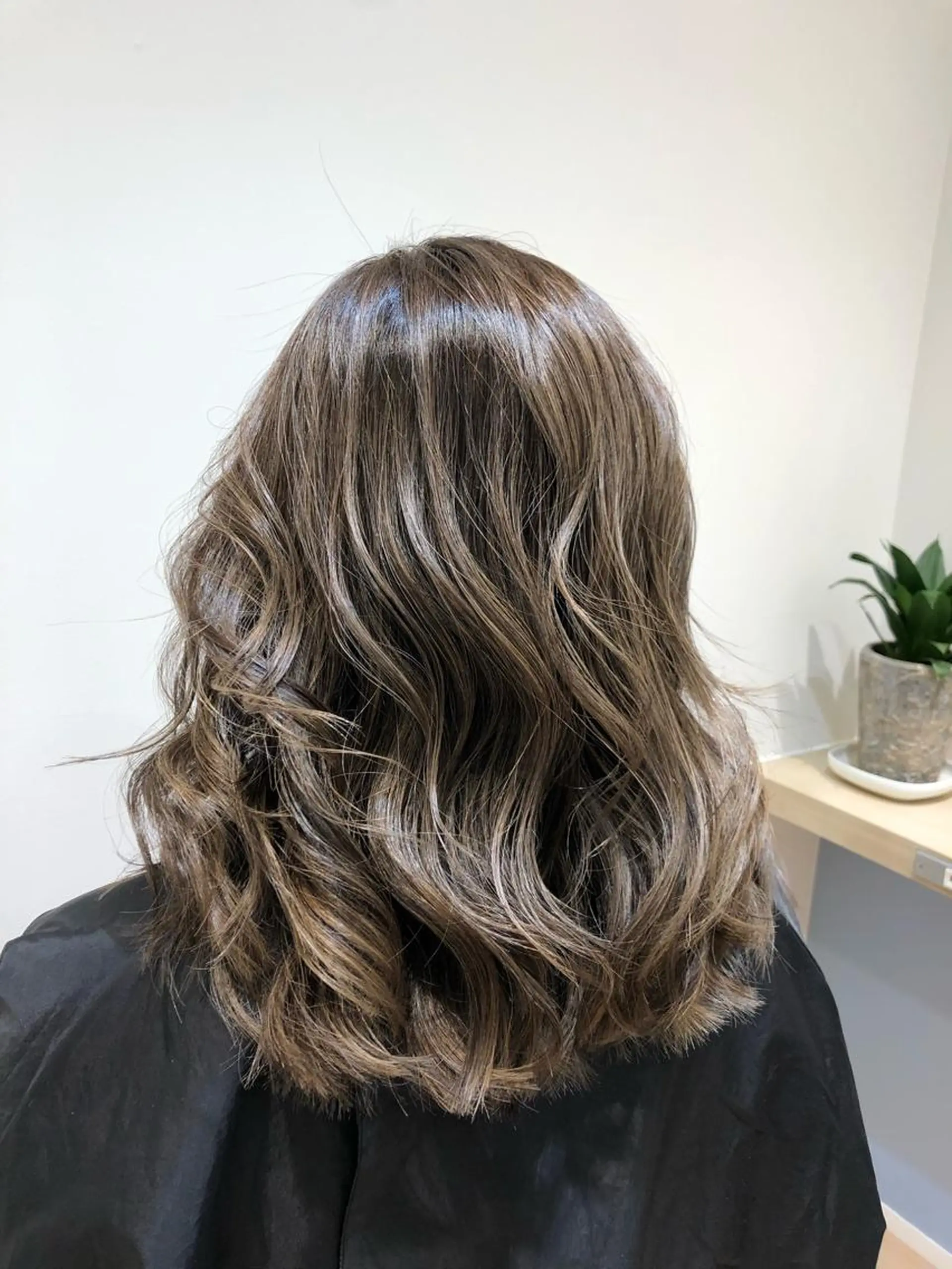 ミディアム レイヤーカット 【店長】大根 亮太のヘアスタイル