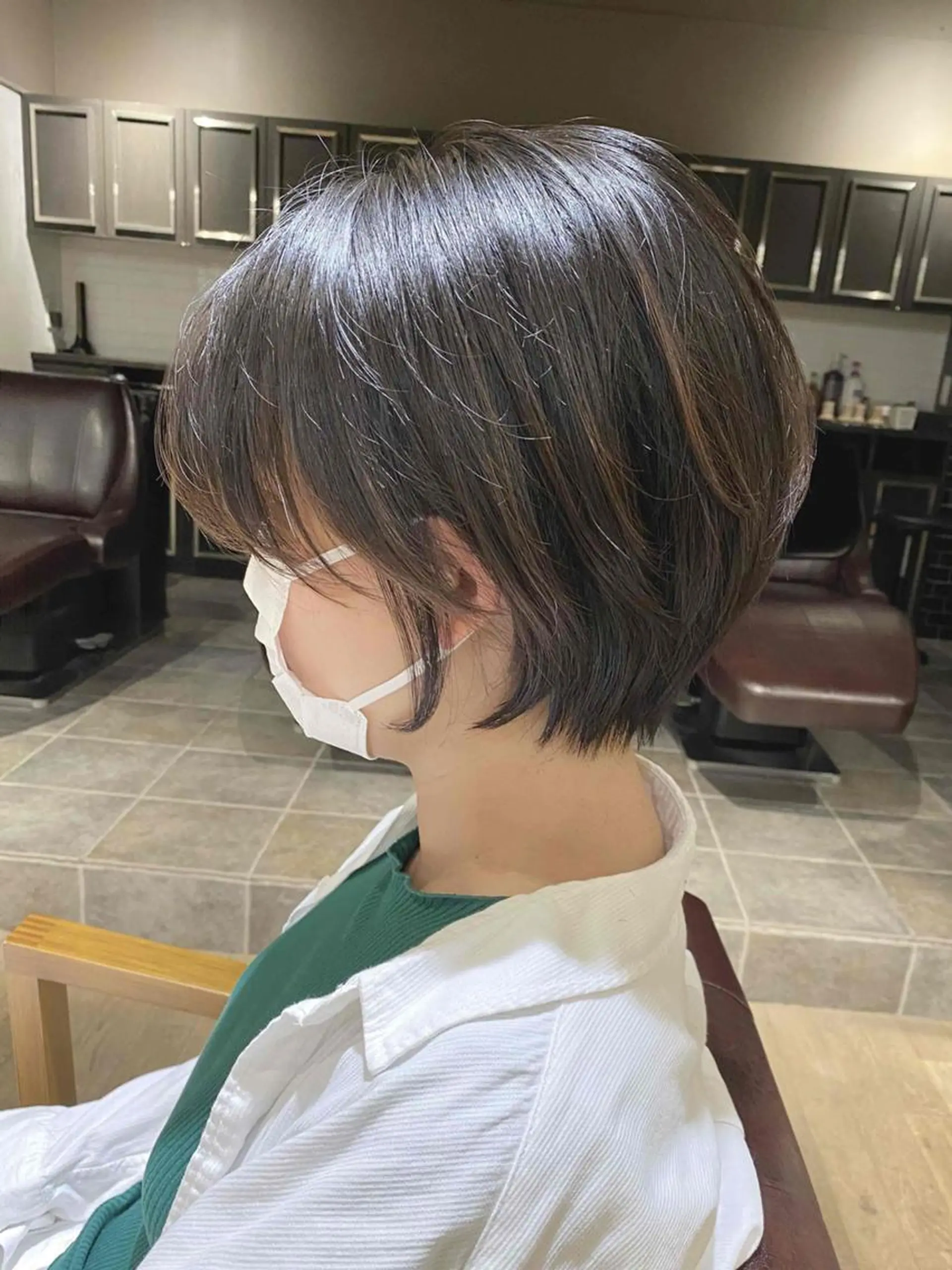 ショート カラー ショートボブ 丸みショート アッシュ ベージュカラー 黒髪 前田 裕介のヘアスタイル