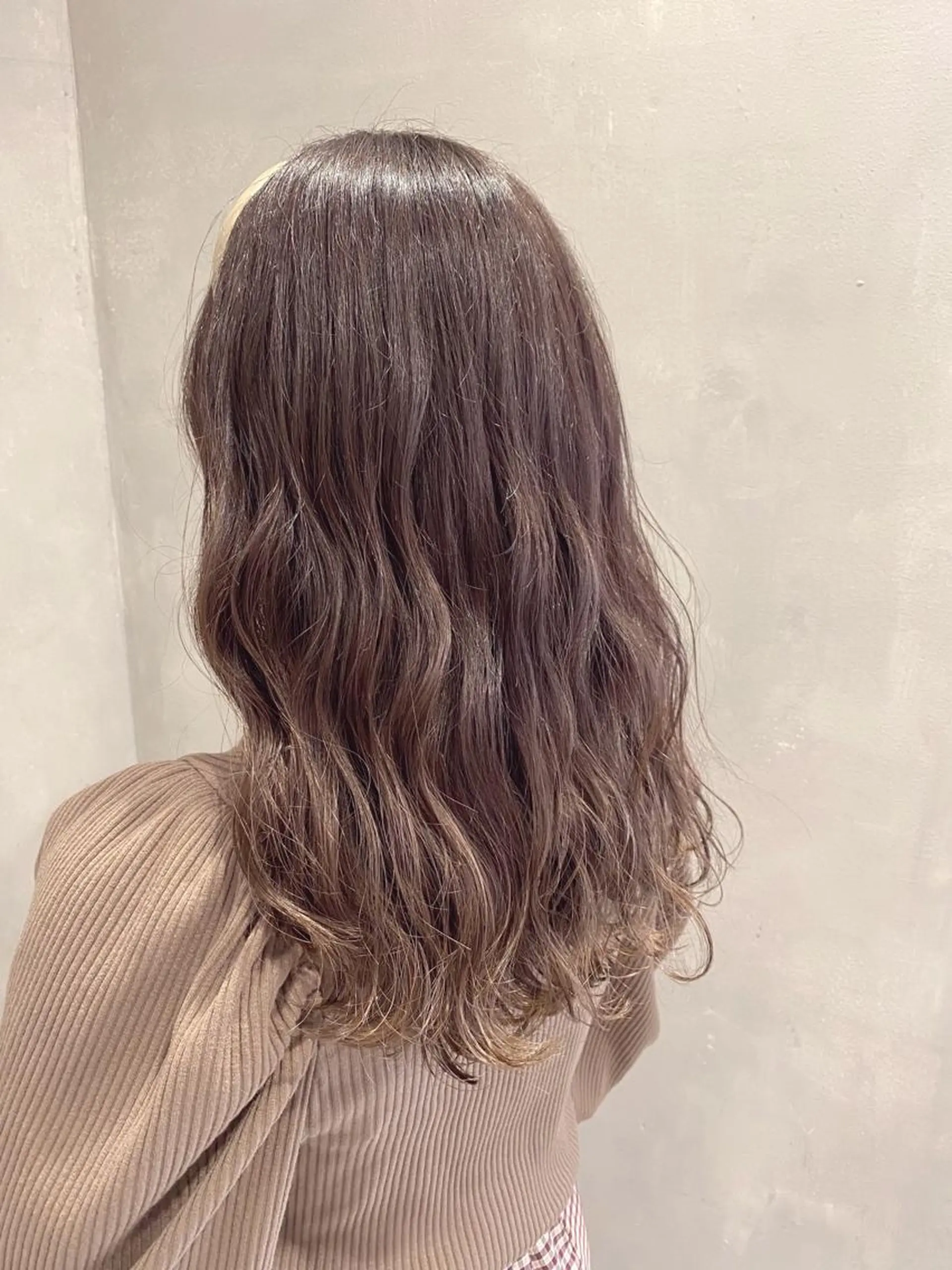 ロング ヘアアレンジ 伊藤 いほみの眉毛・アイブロウイメージ