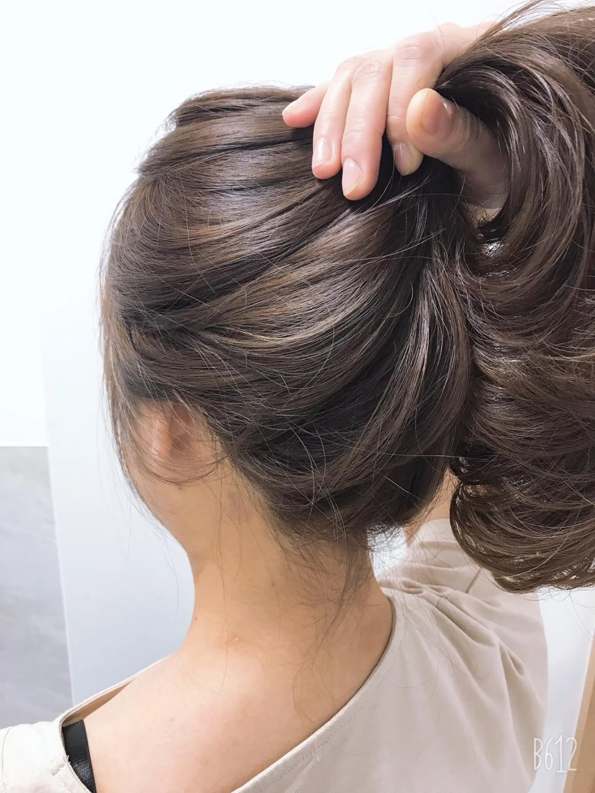 セミロング ハイライト ere hair salonのヘアスタイル
