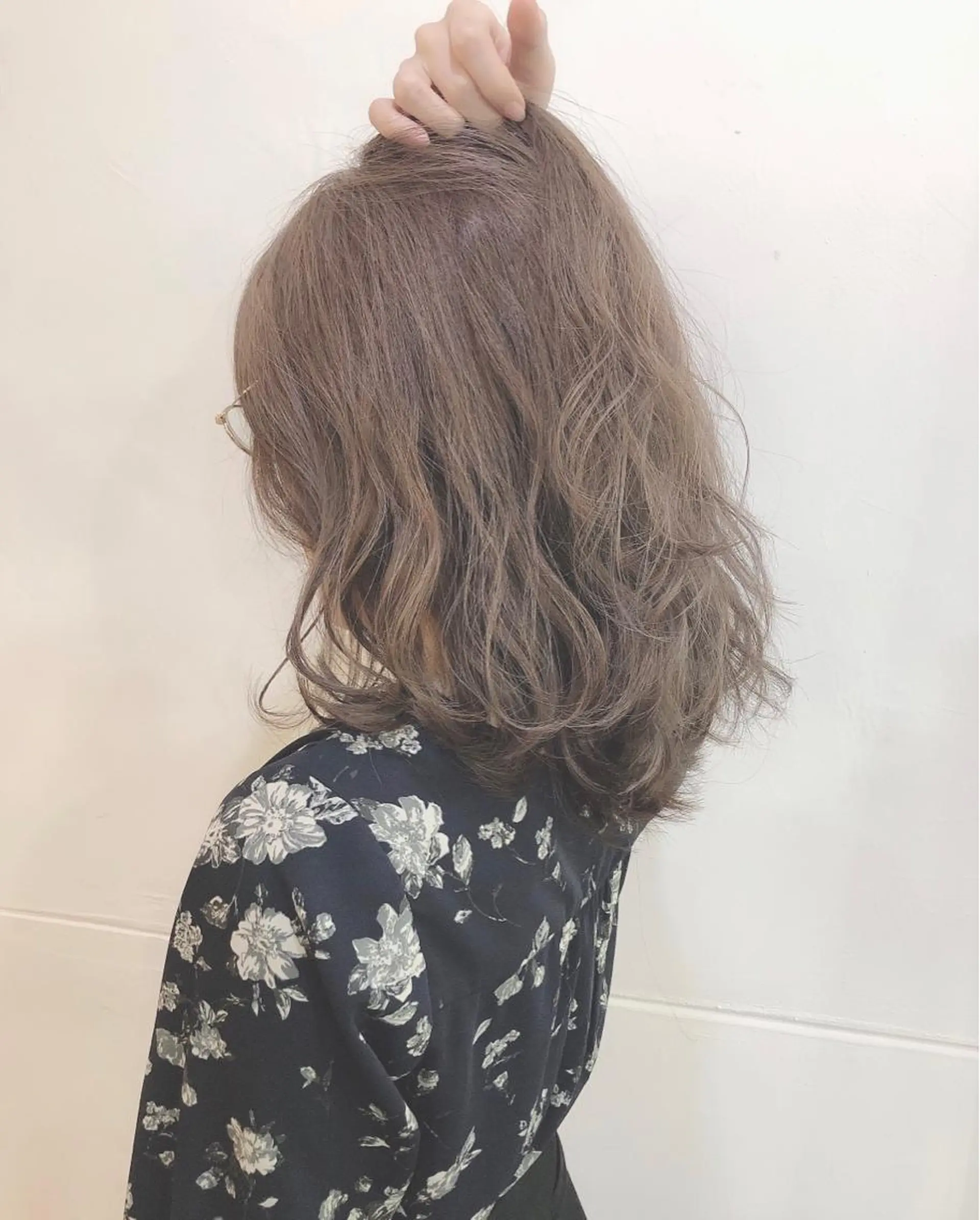 ミディアム カット ヘアカラー トリートメント 吉田 典弘のヘアスタイル