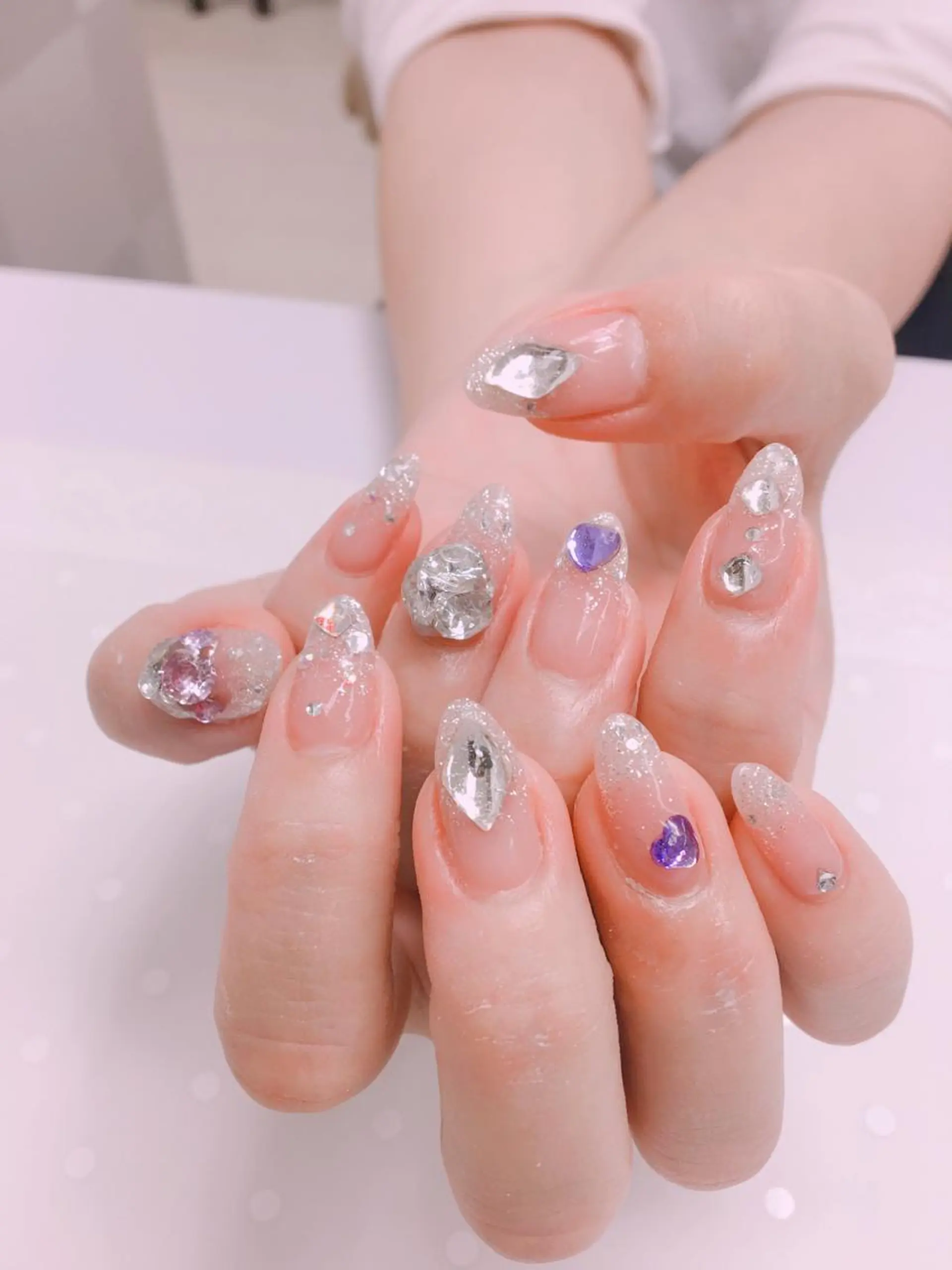 ネイル ハート キラキラネイル ラメ(グリッター) ロングネイル シルバー Nail Salon　Ｋのネイルデザイン