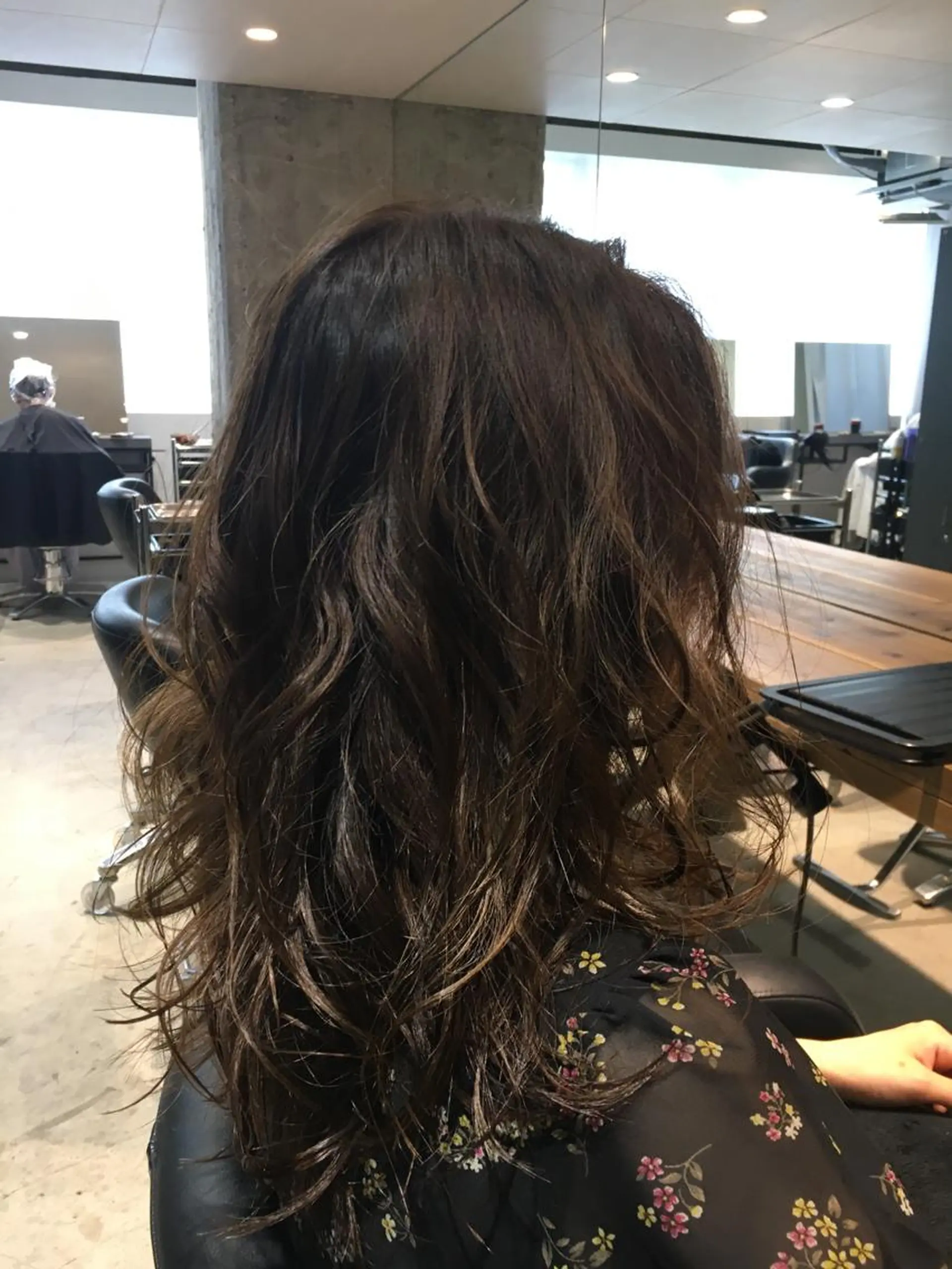 ミディアム カラー カット ヘアカラー トリートメント 髪質改善ULTOWA ✨松井　美幸のヘアスタイル