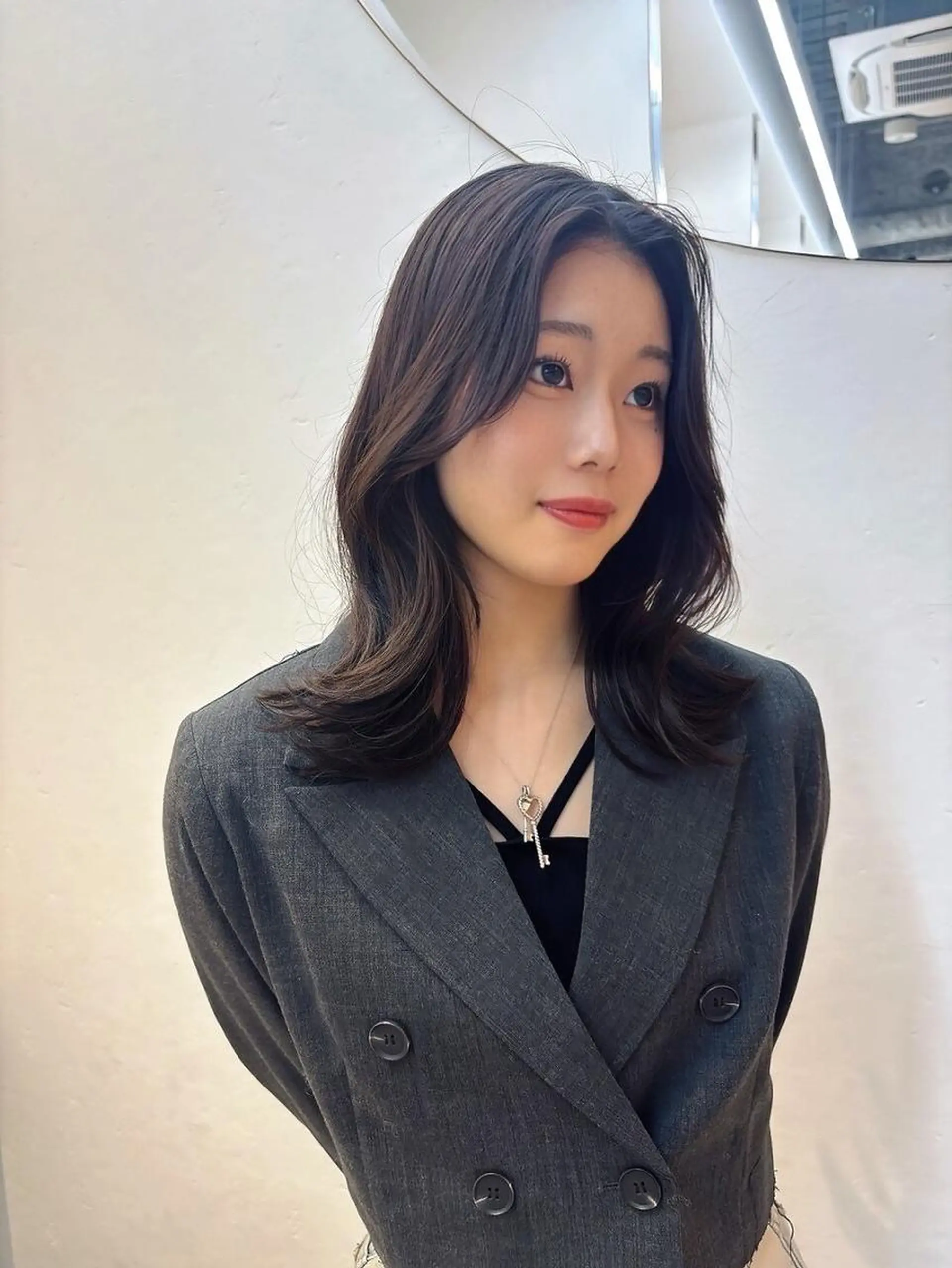 ロング ボブ ハイライト 髪質改善 韓国風ヘア レイヤーカット .5 by soleil 小松店のヘアスタイル