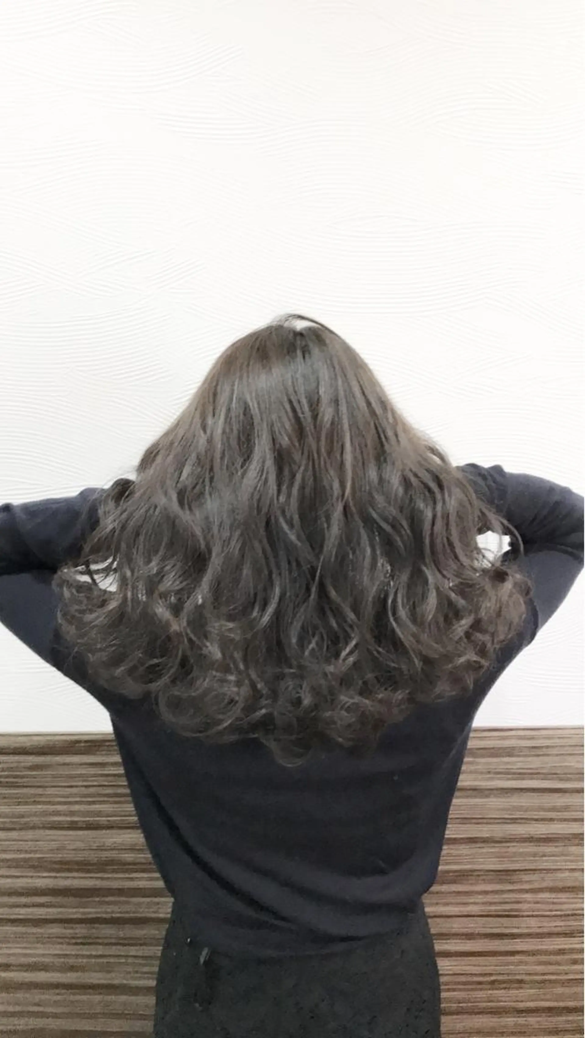 セミロング カラー ブルーカラー ブルージュ supbytomee所属・カラー特化型サロン #SUP.のヘアスタイル