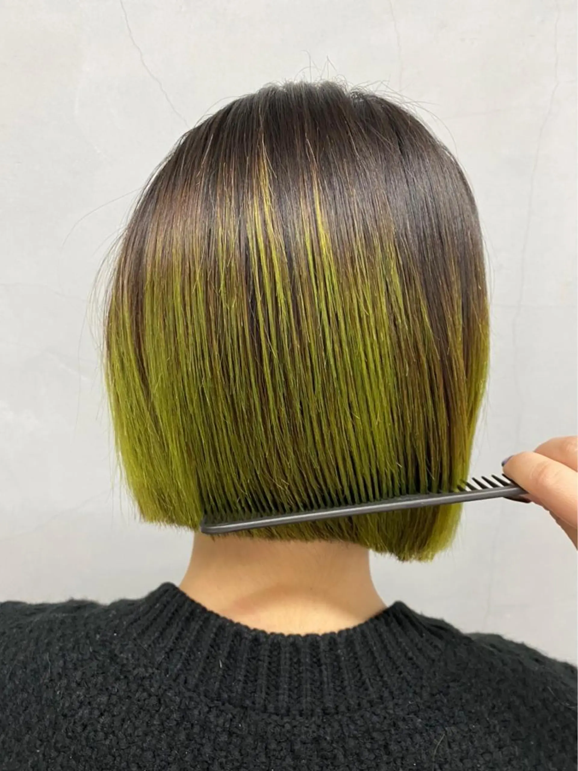 カラー miu .のヘアスタイル